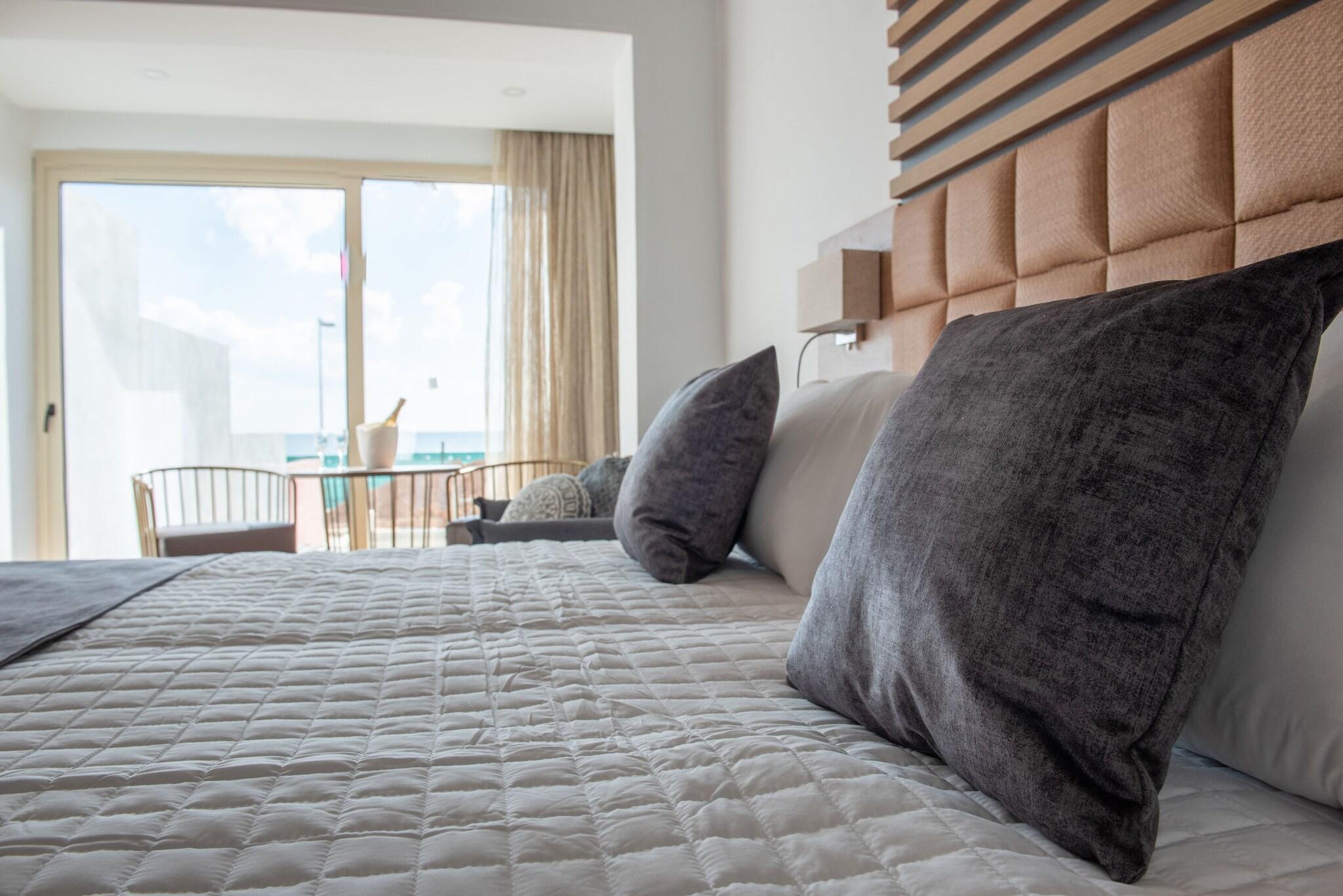 Family Room Sea View