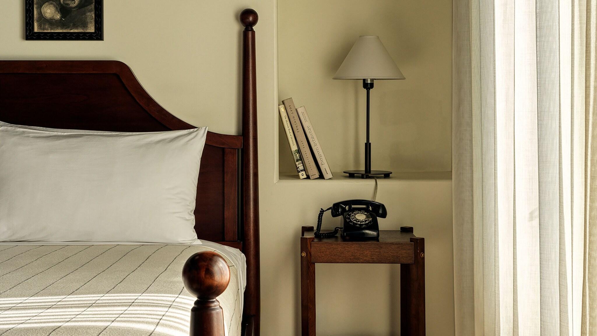 Double Accessible King Size Bed