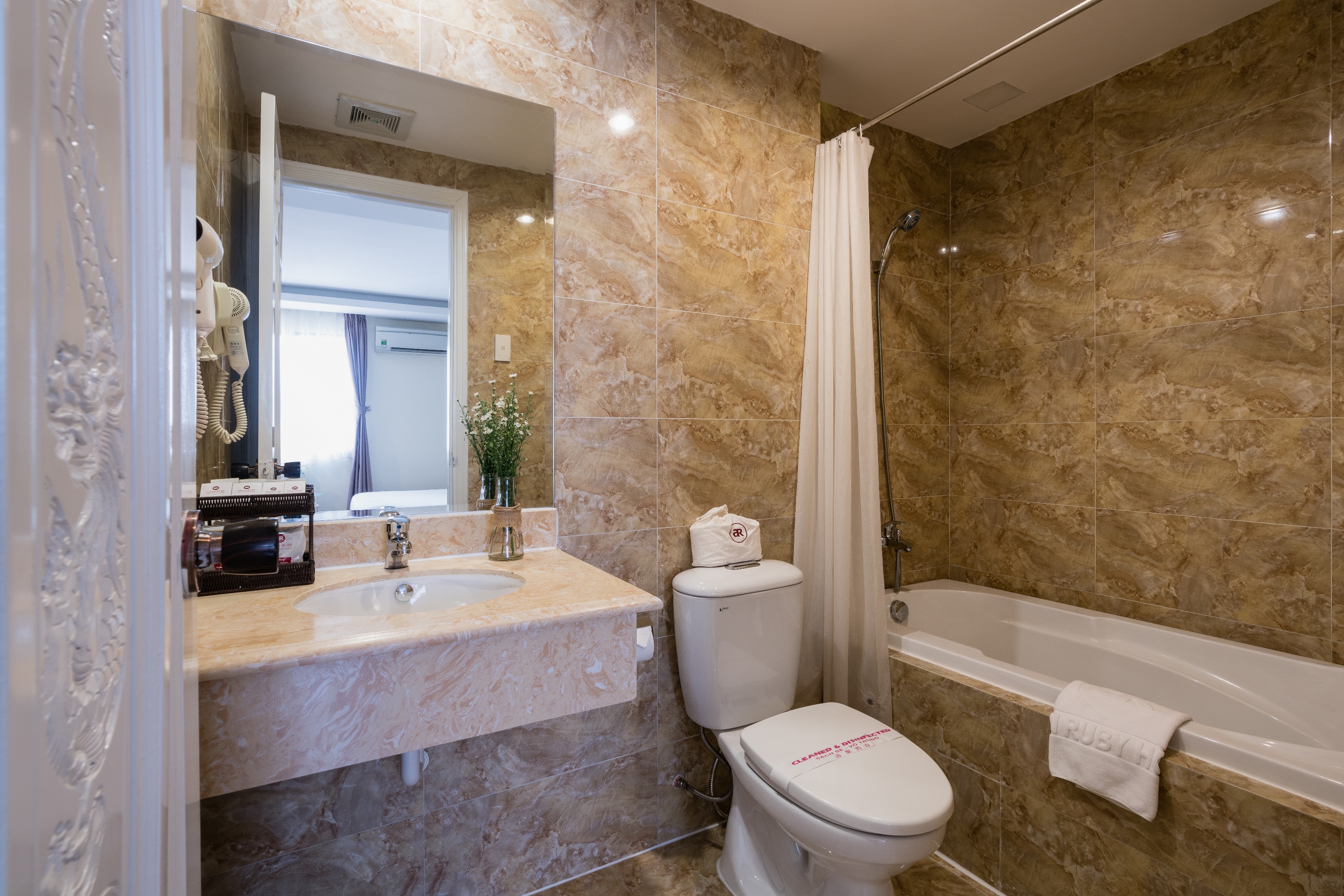 Triple Deluxe Premium