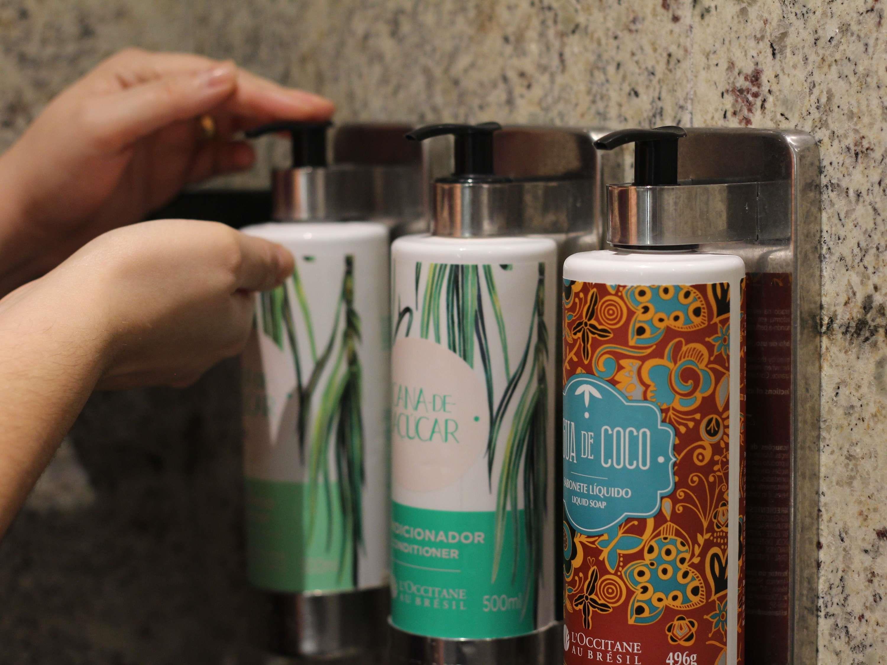 Double Deluxe King Bed