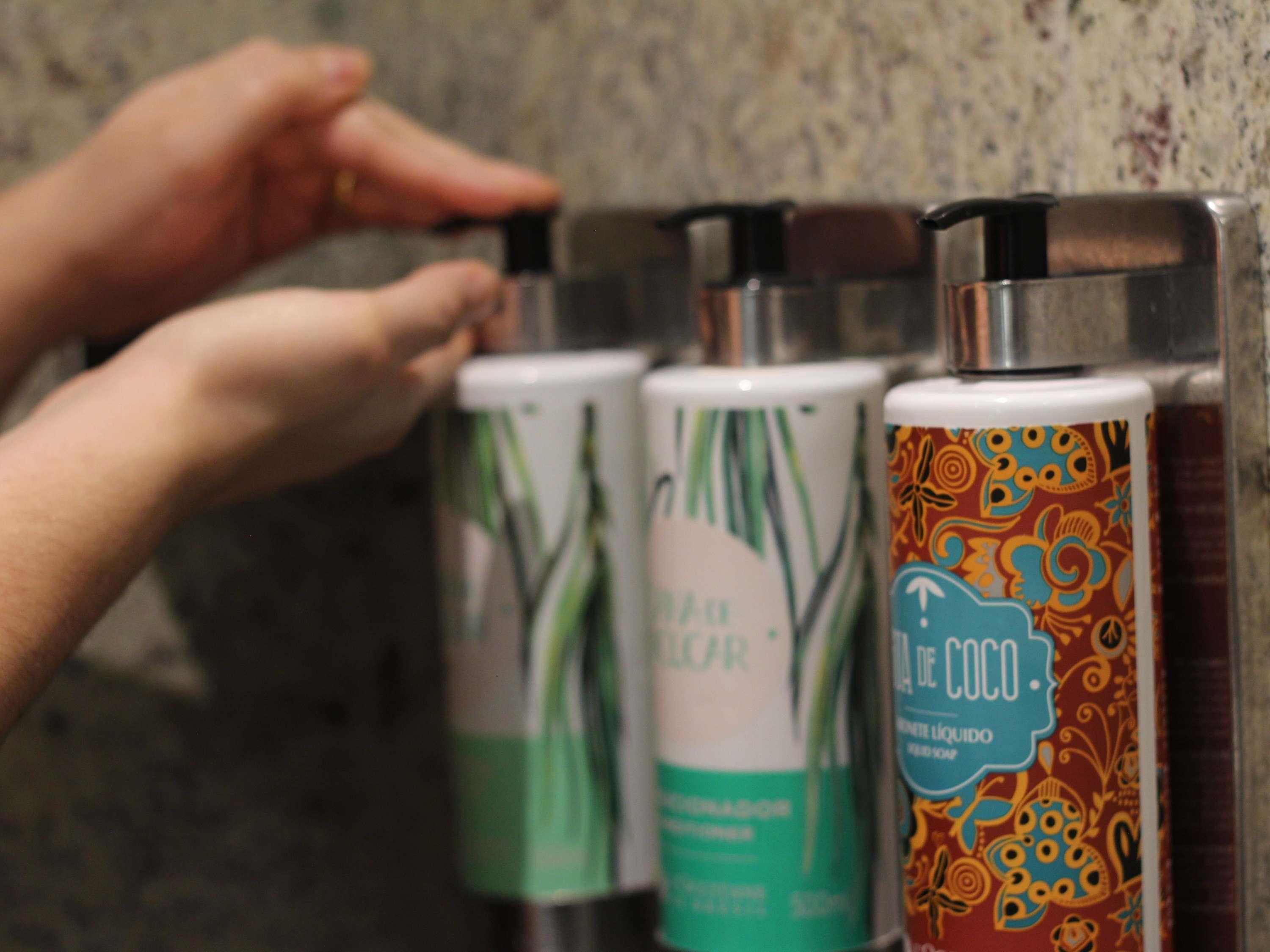 Double Deluxe Queen Bed