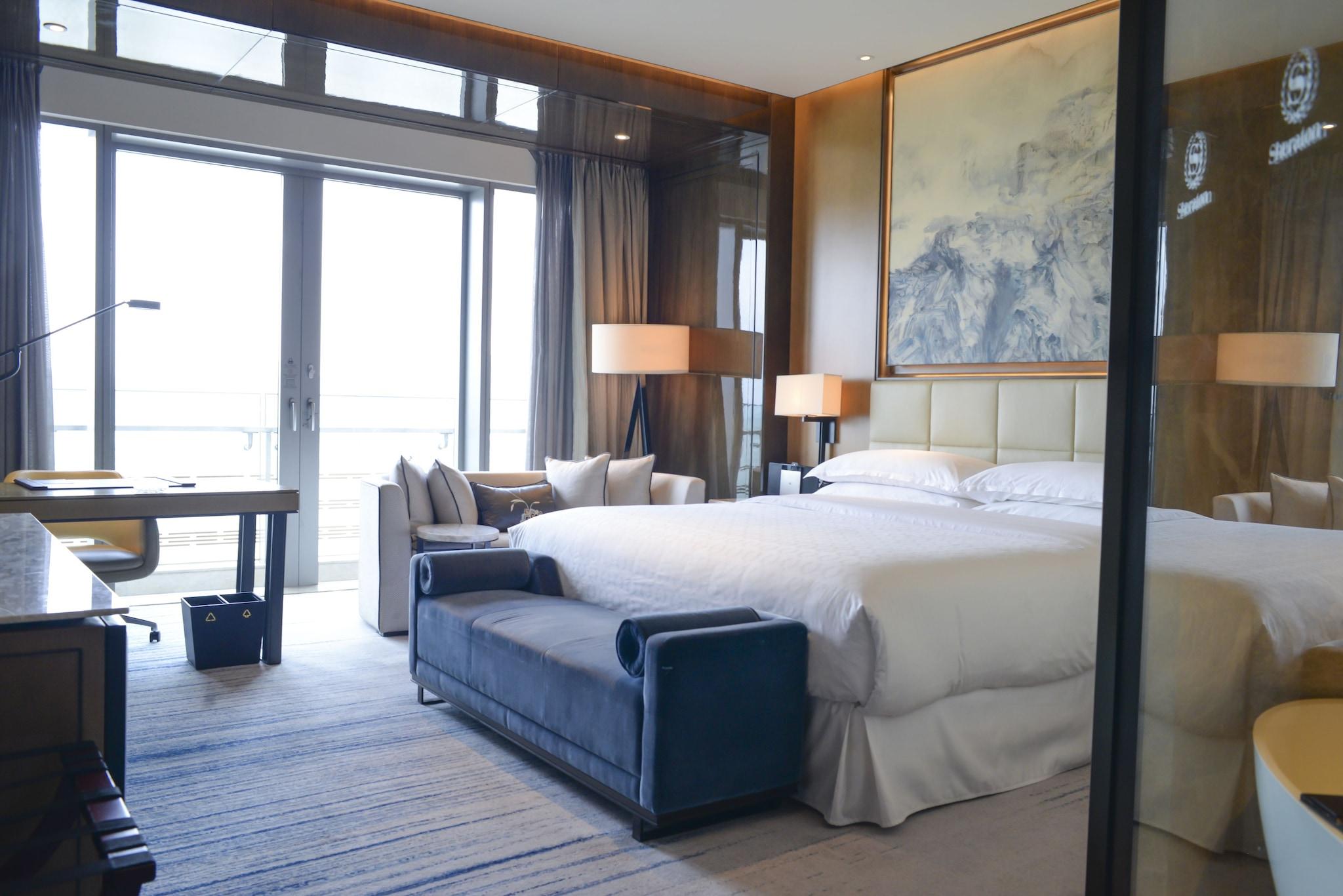 Double Ocean View King Bed