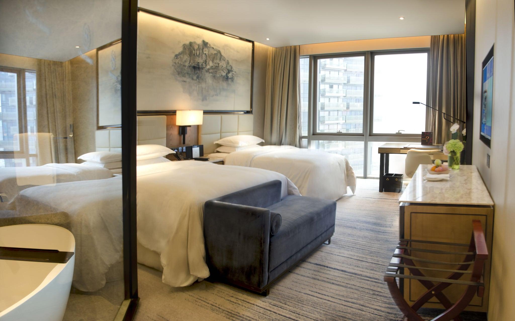 Double City View King Bed