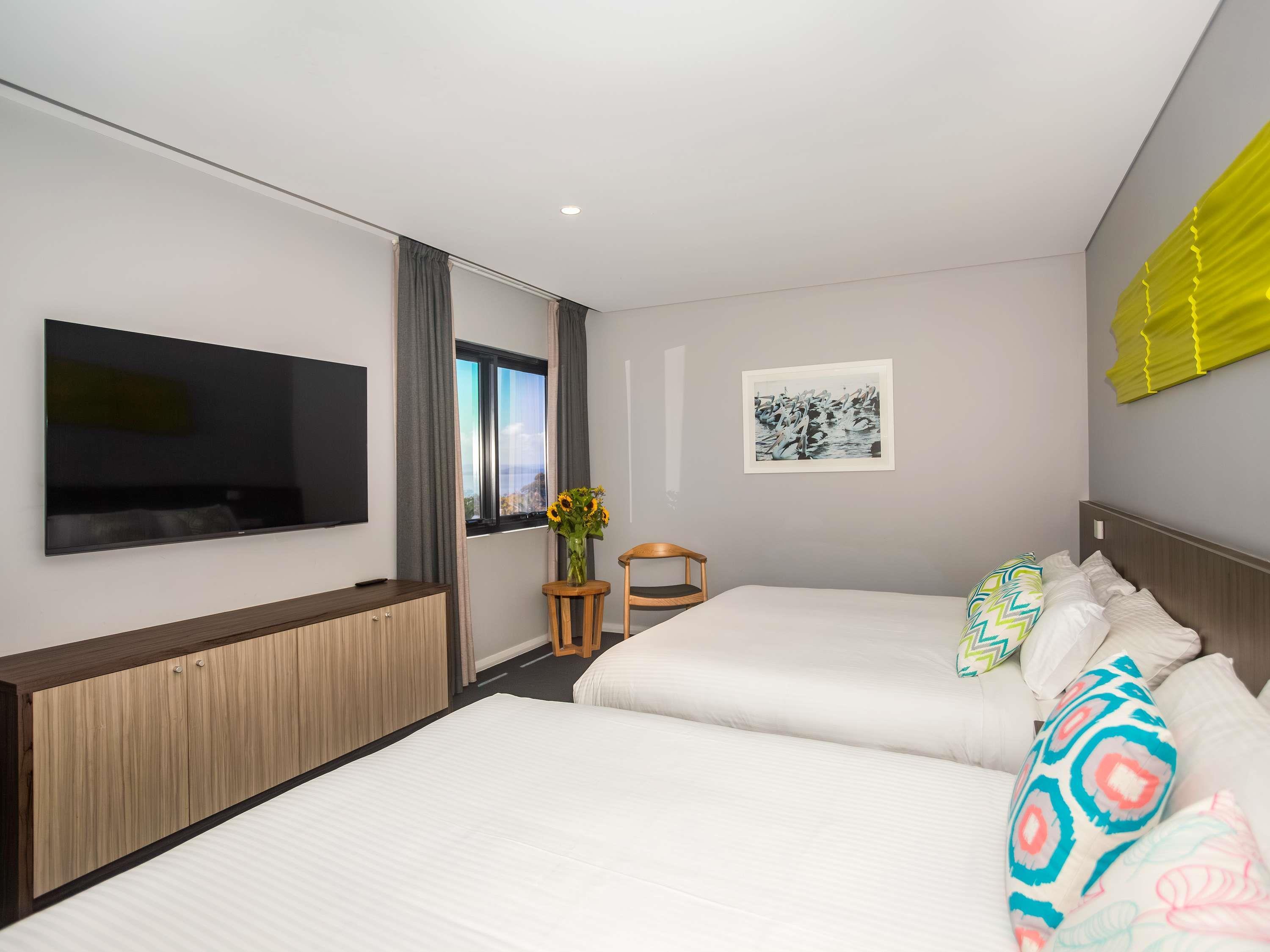 Family Room Lake View