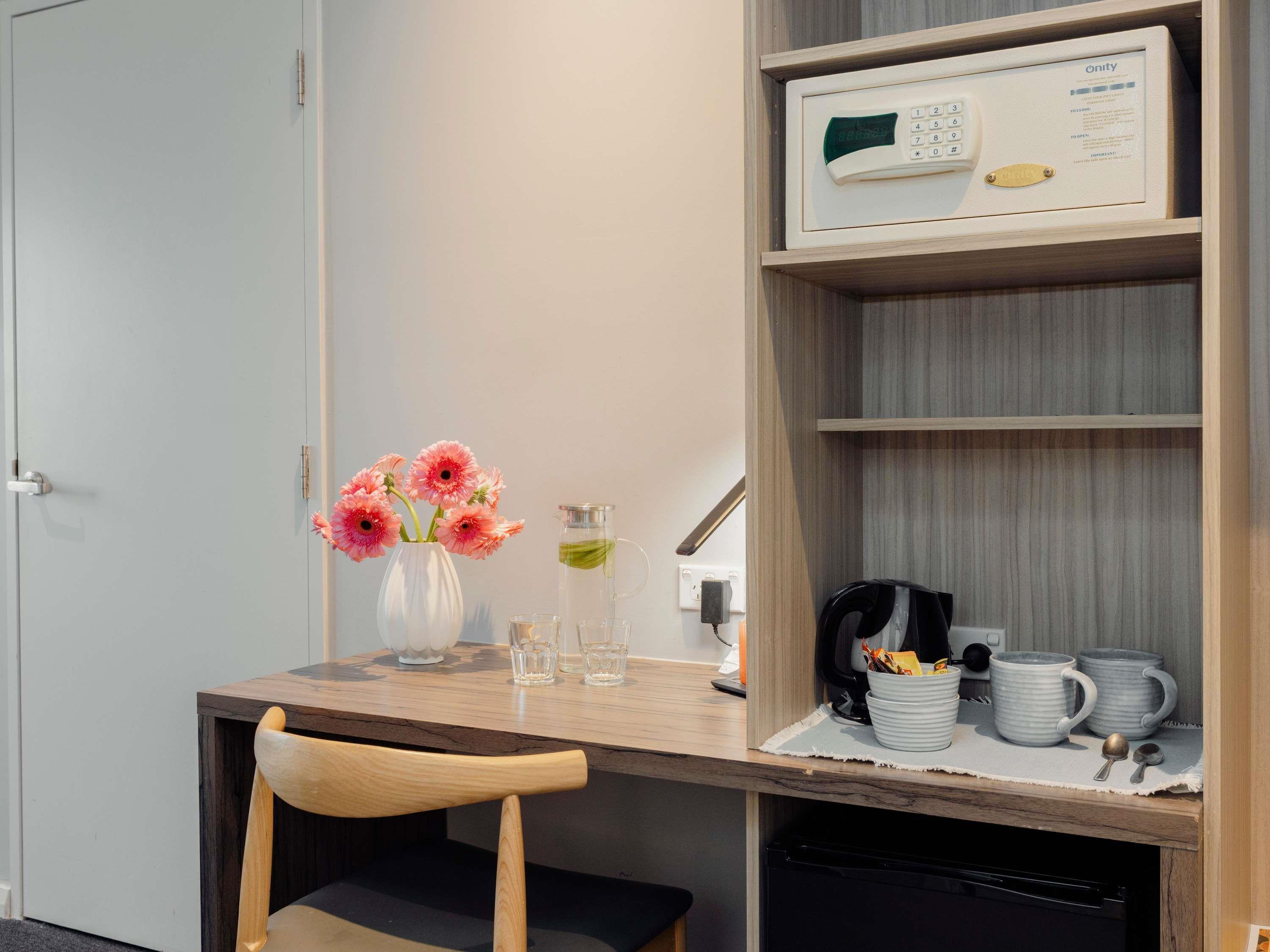 Double Queen Size Bed