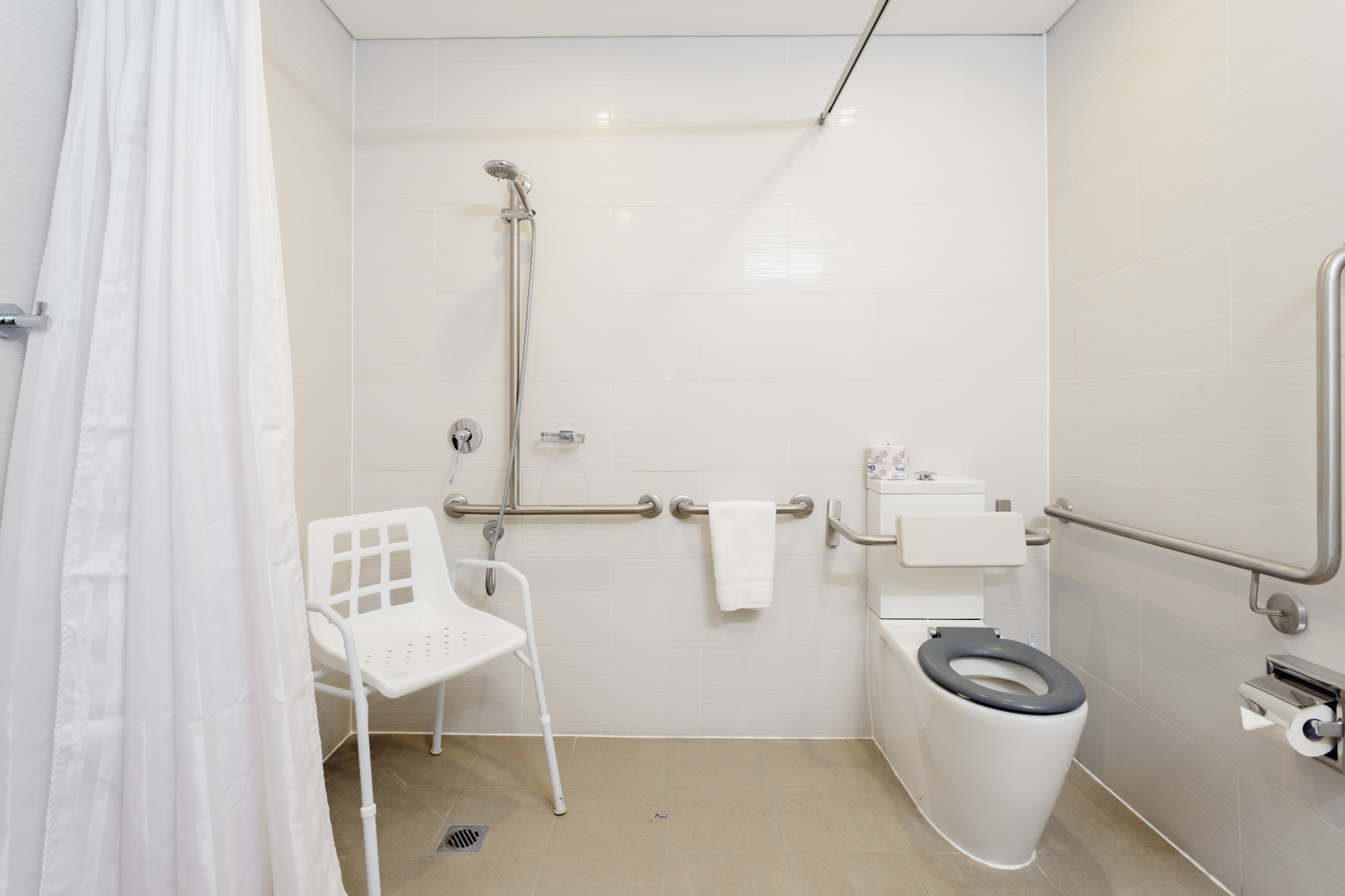 Double Accessible-queen Size Bed