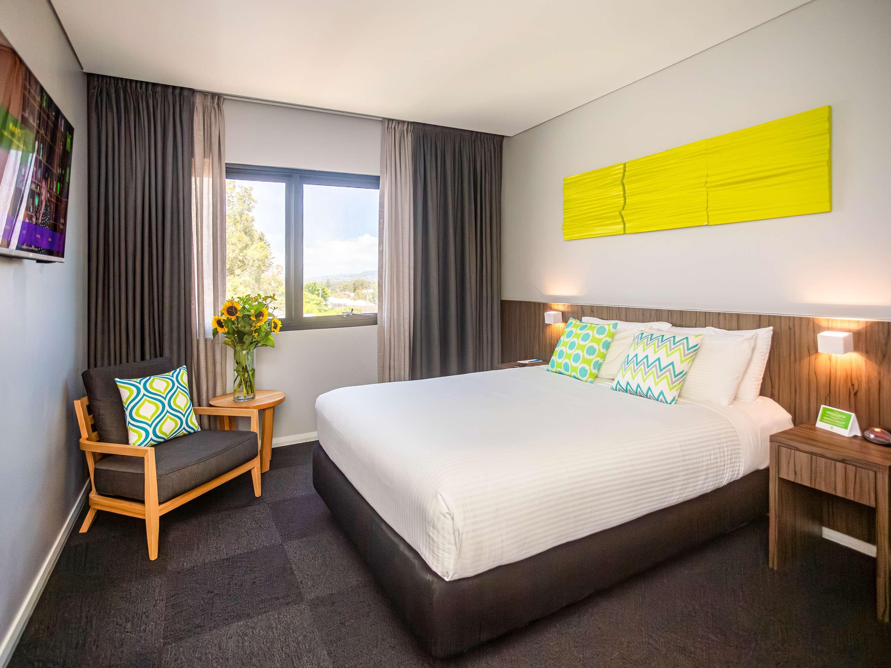 Double Queen Size Bed