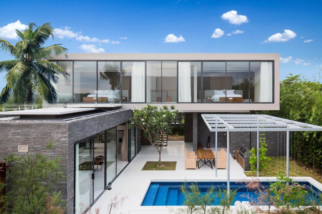 Villa Three Bedrooms