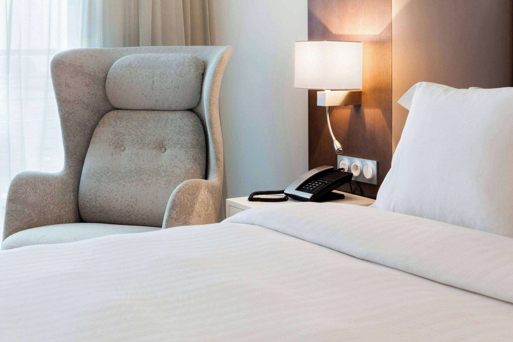 Double Superior King Bed