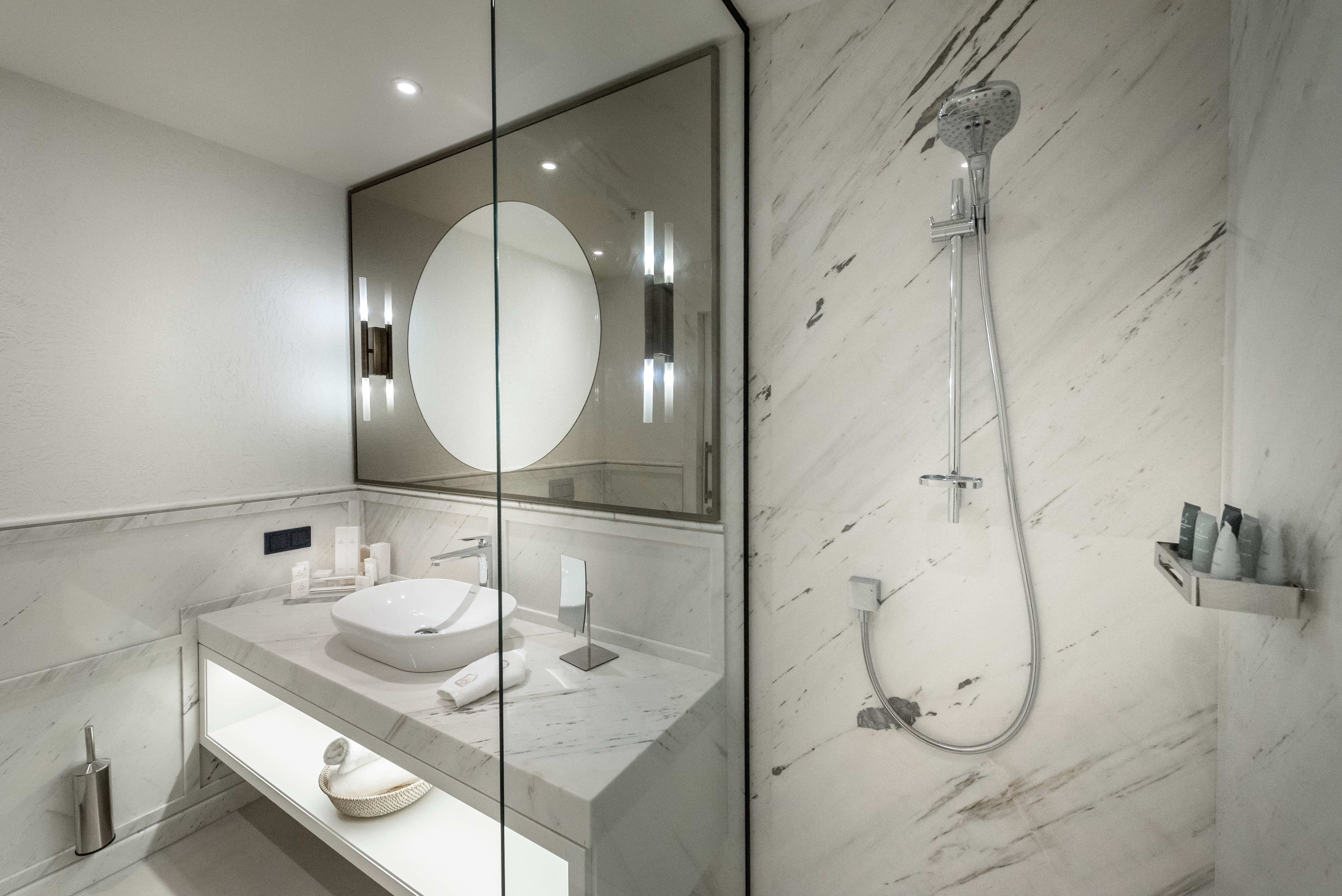 Suite with Private Pool