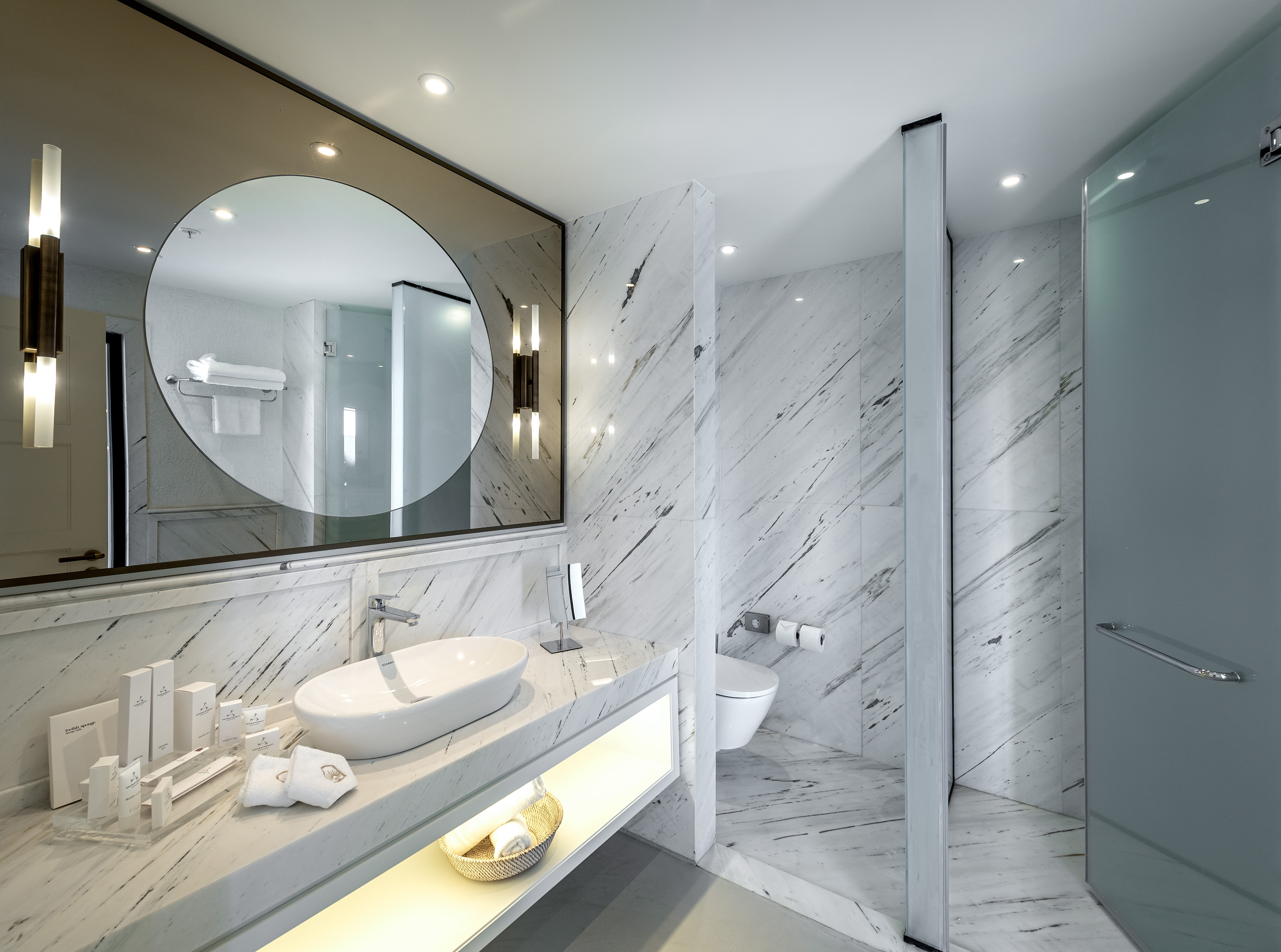 Suite with Jacuzzi with Views