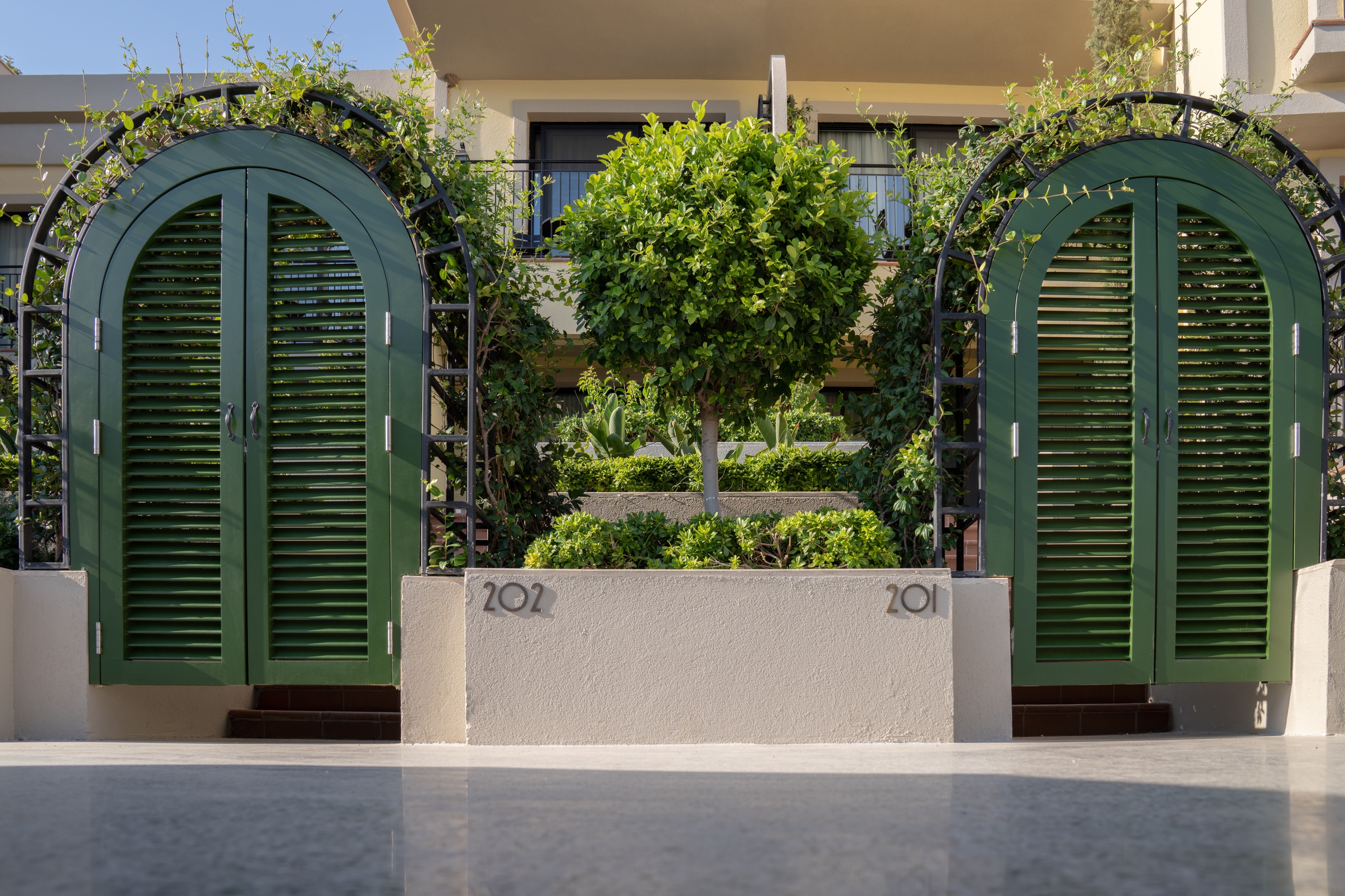 Double or Twin Deluxe with Terrace