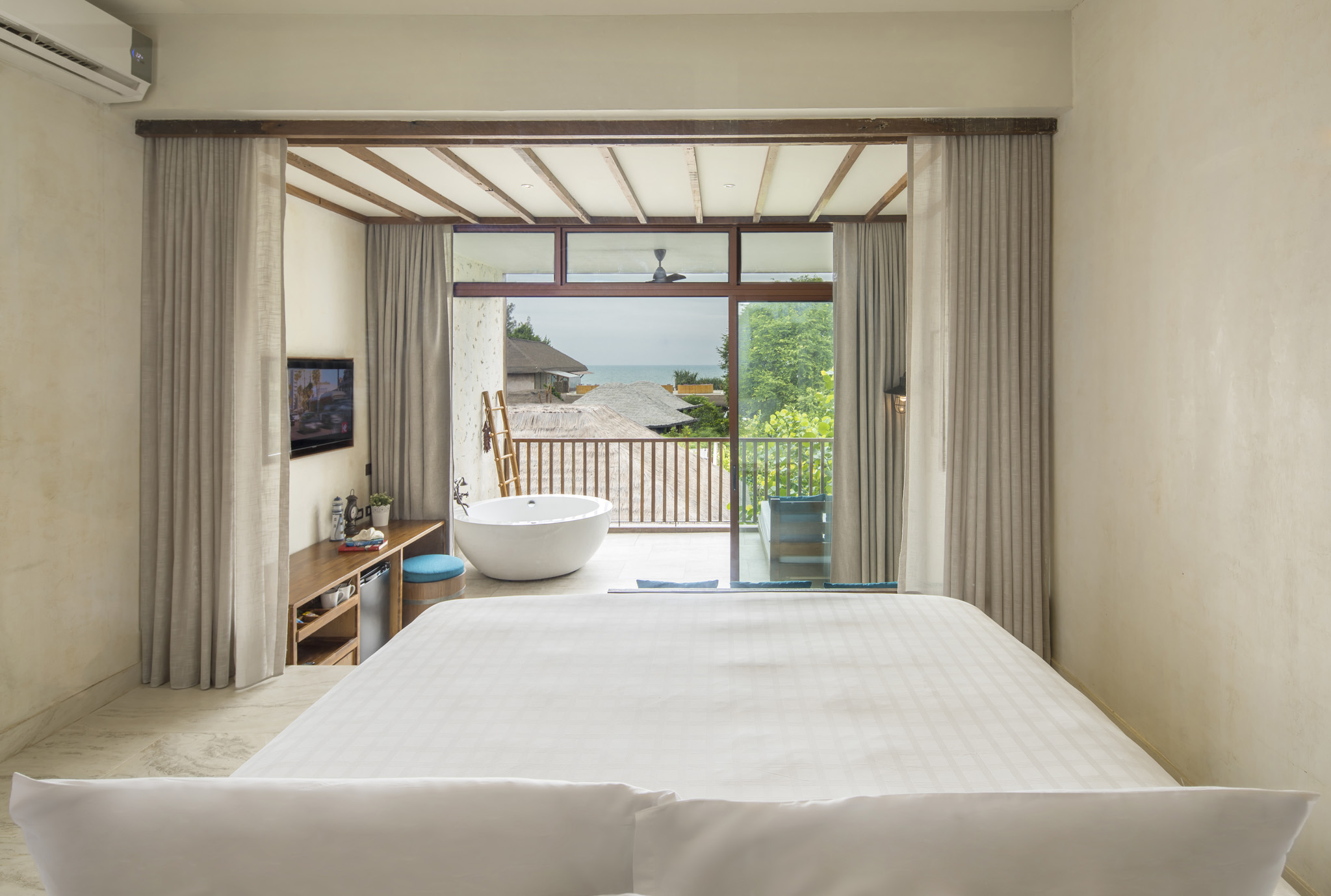 Double Superior Sea View