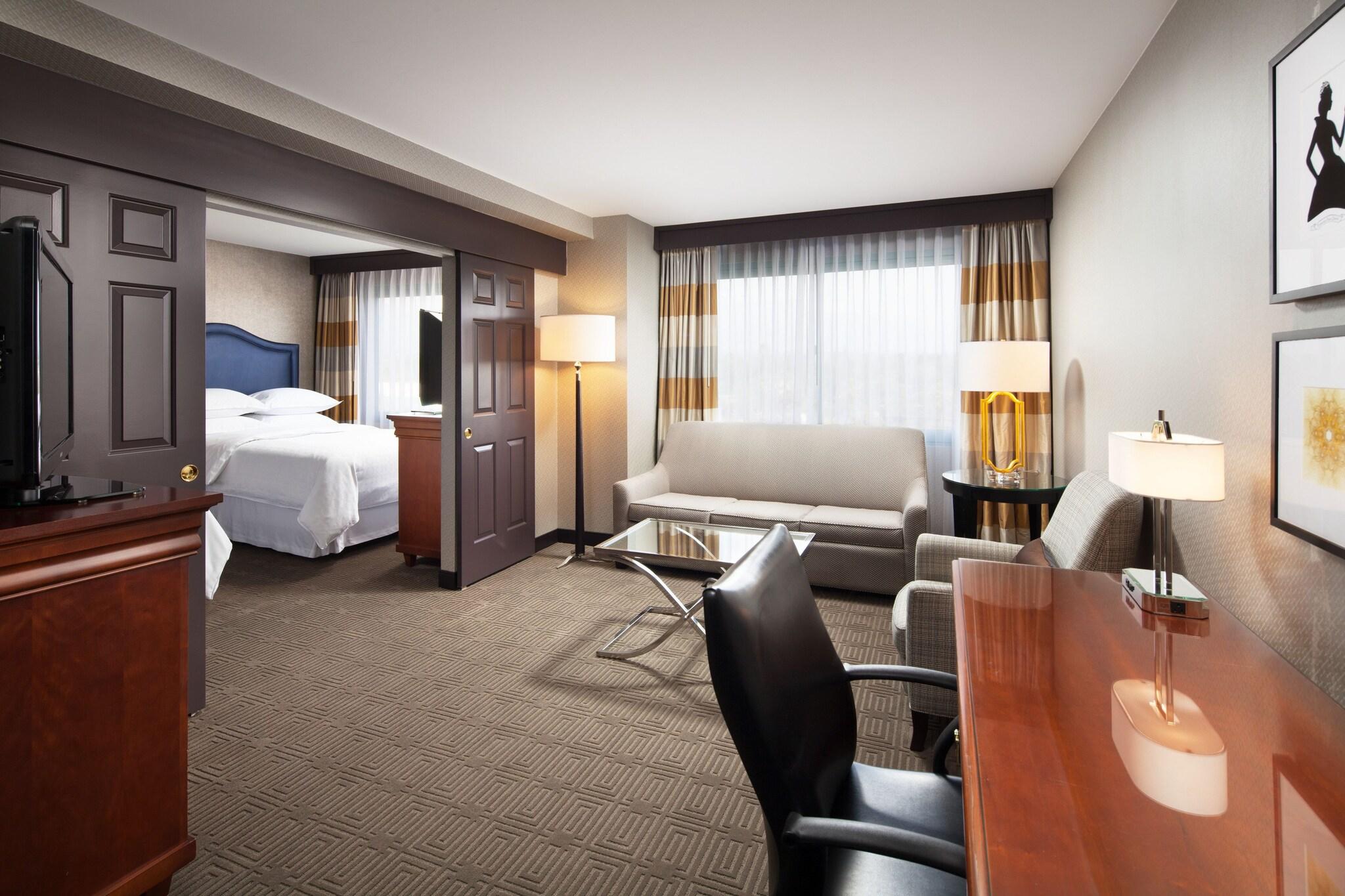 Suite Two Double Beds Non Smoking