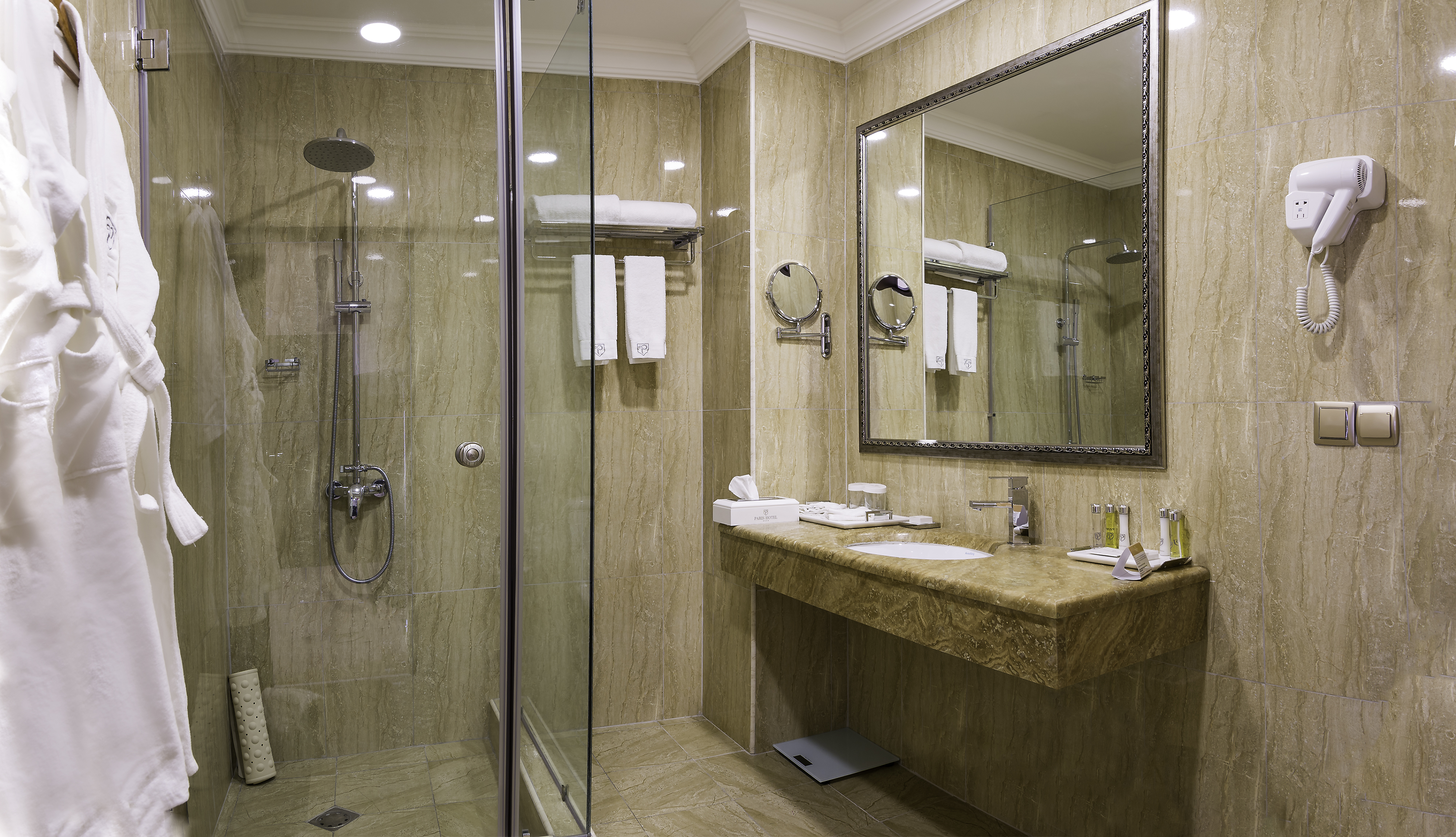 Double King Size Bed