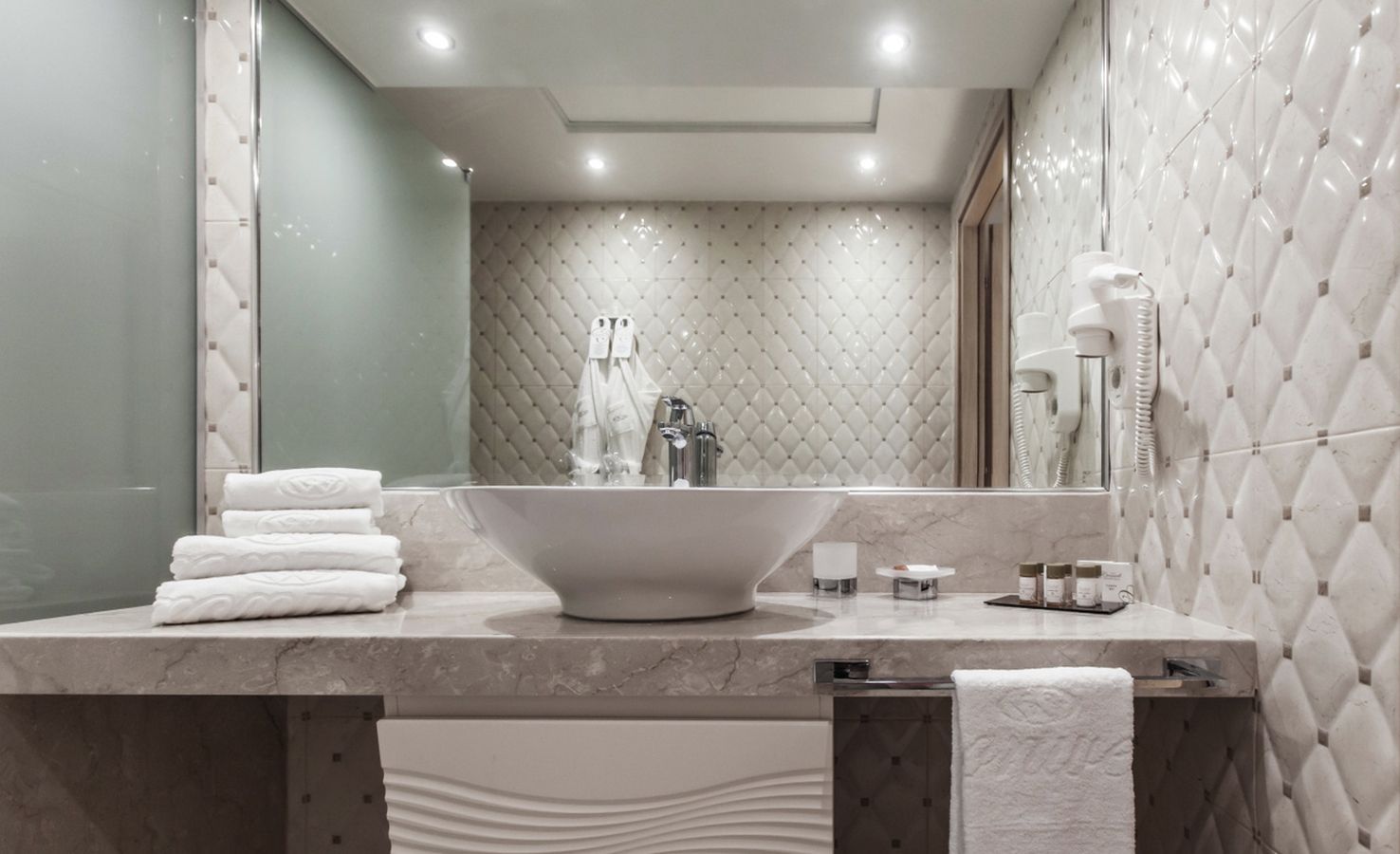 Double Superior Sea View