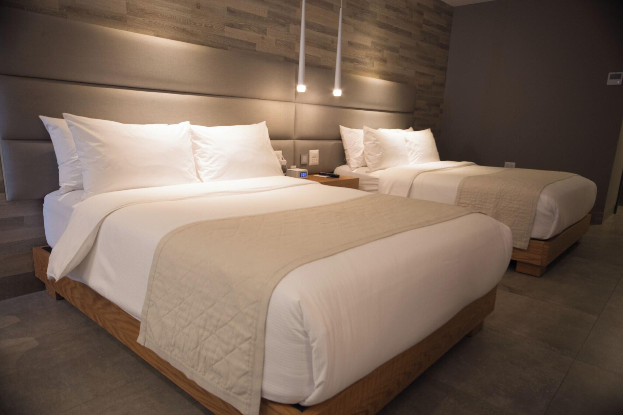 Twin Deluxe Ocean View