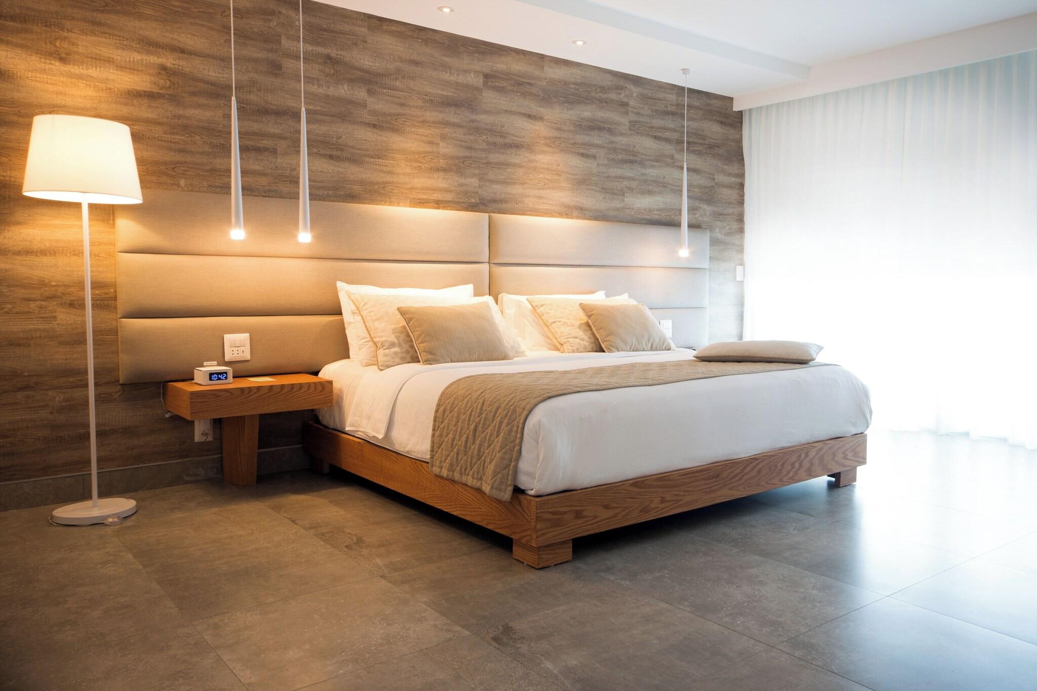 Double Ocean View King Bed