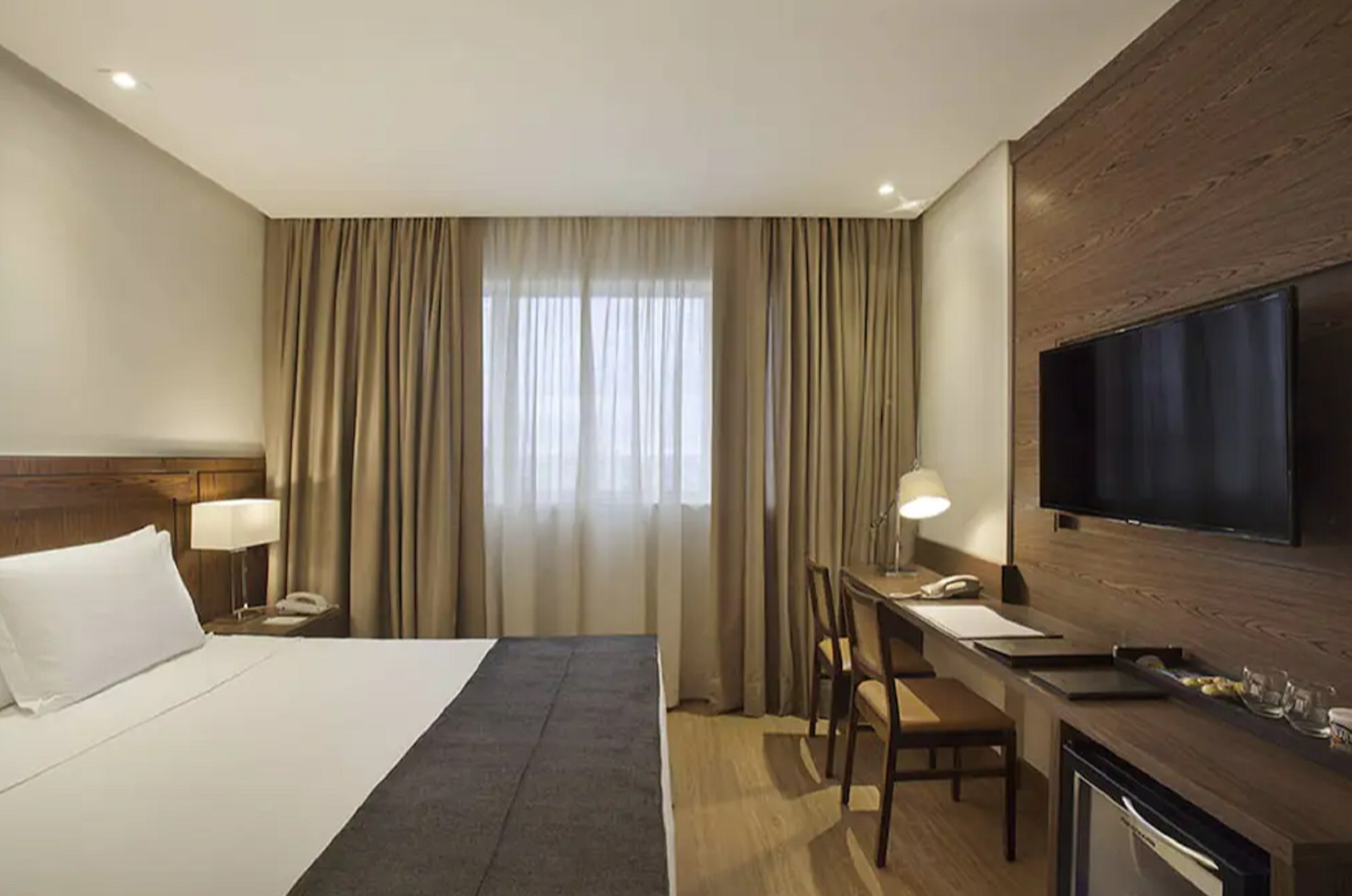 Twin Executive Superior