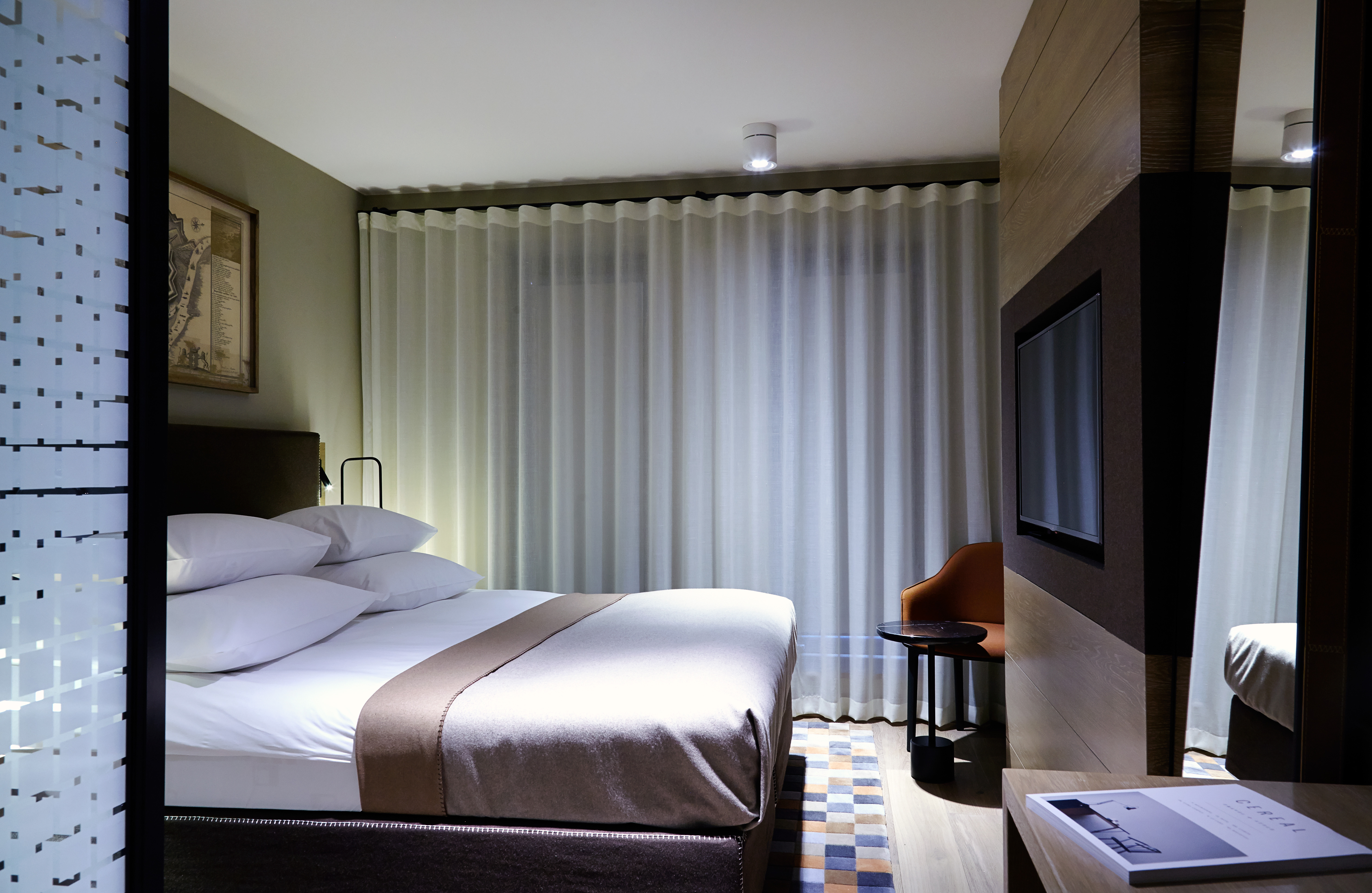 Double or Twin Superior