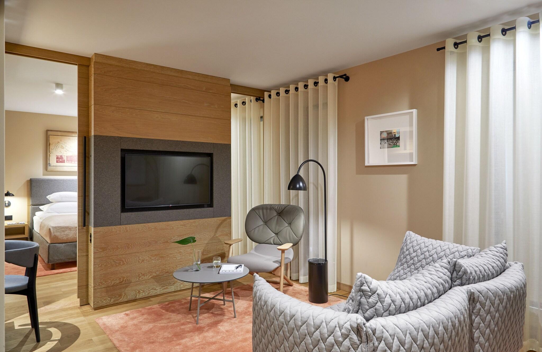 Suite with Double Bed