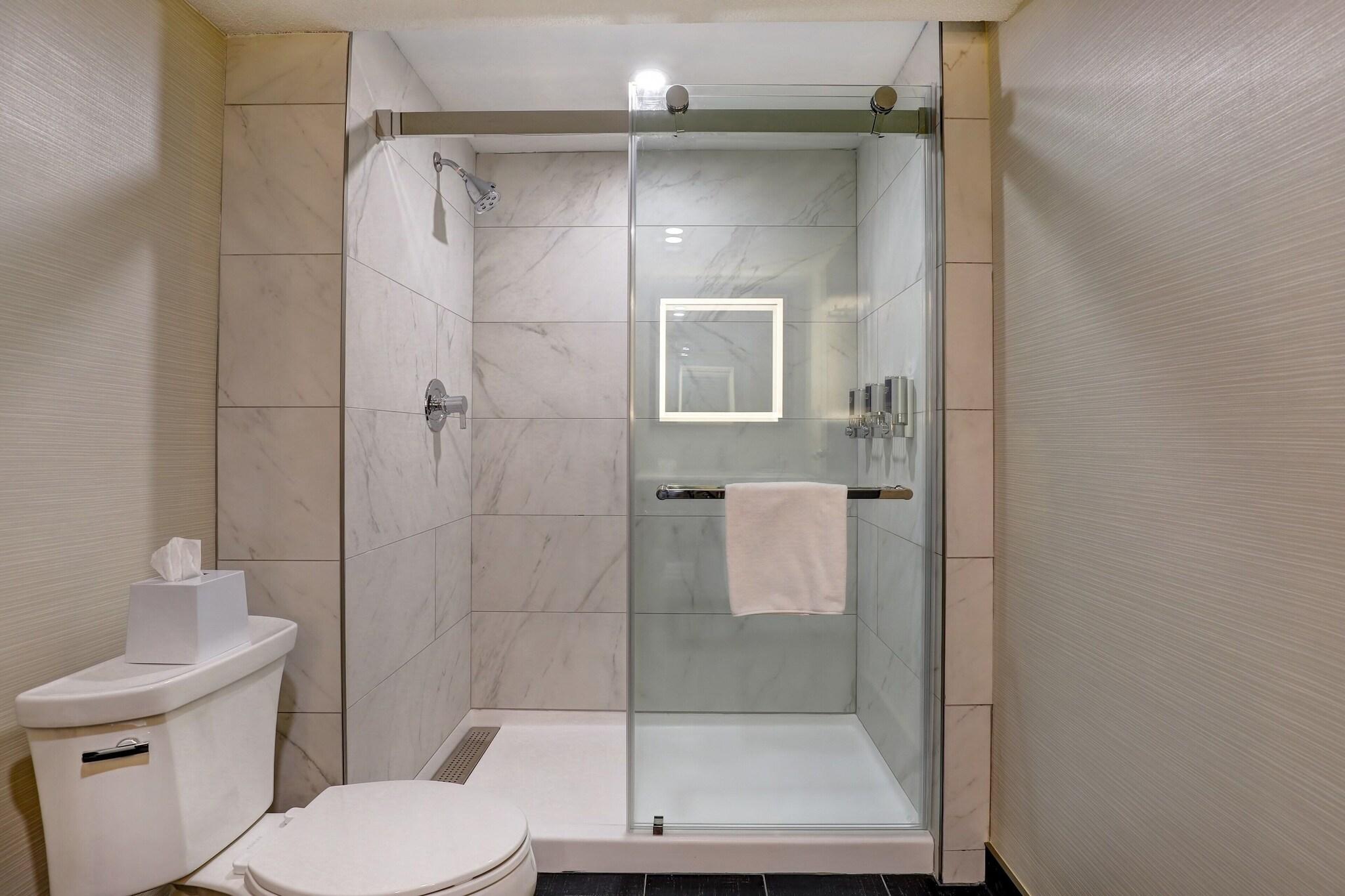 Suite Two Queen Beds One Bedroom