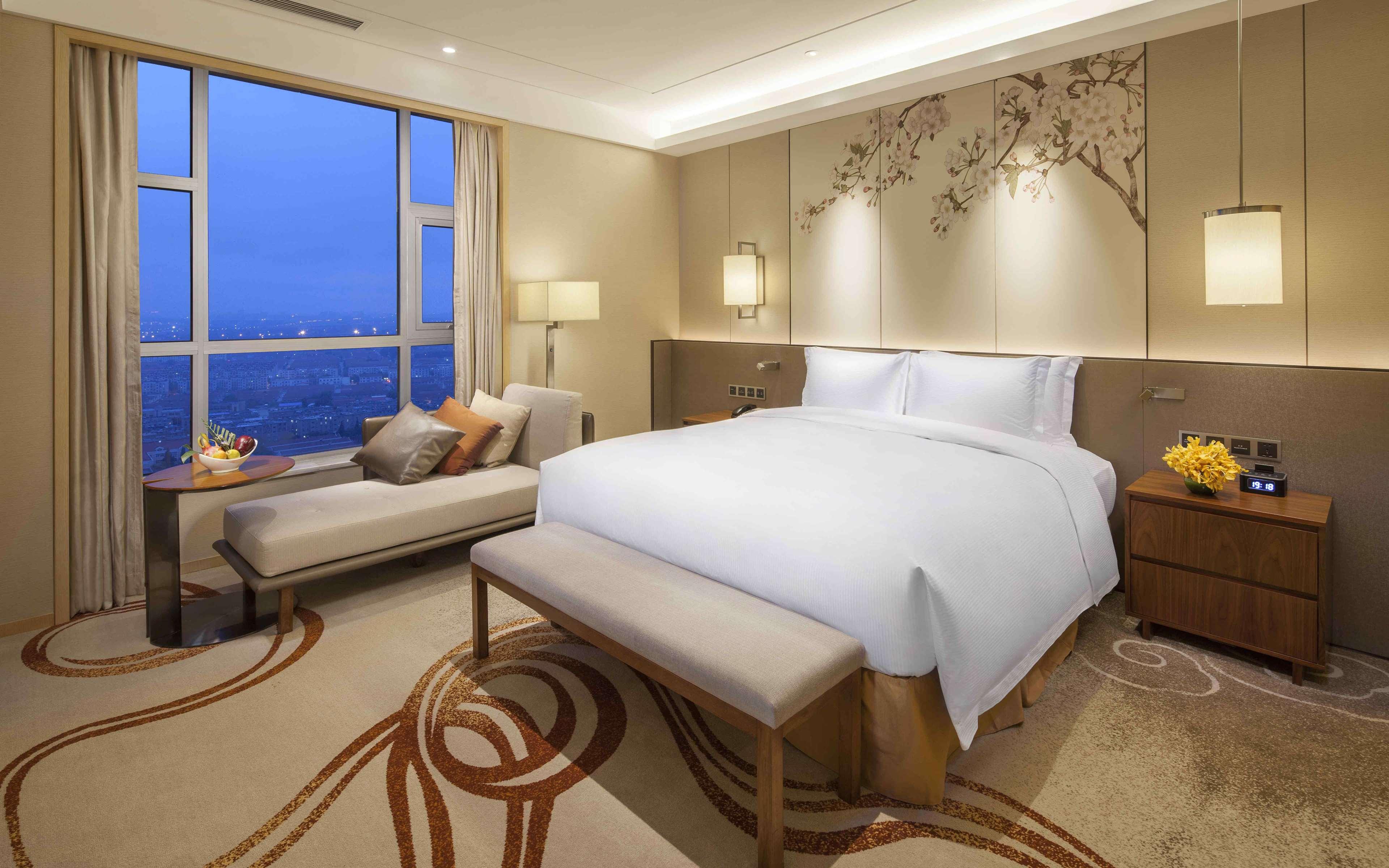 Suite Deluxe One Bedroom