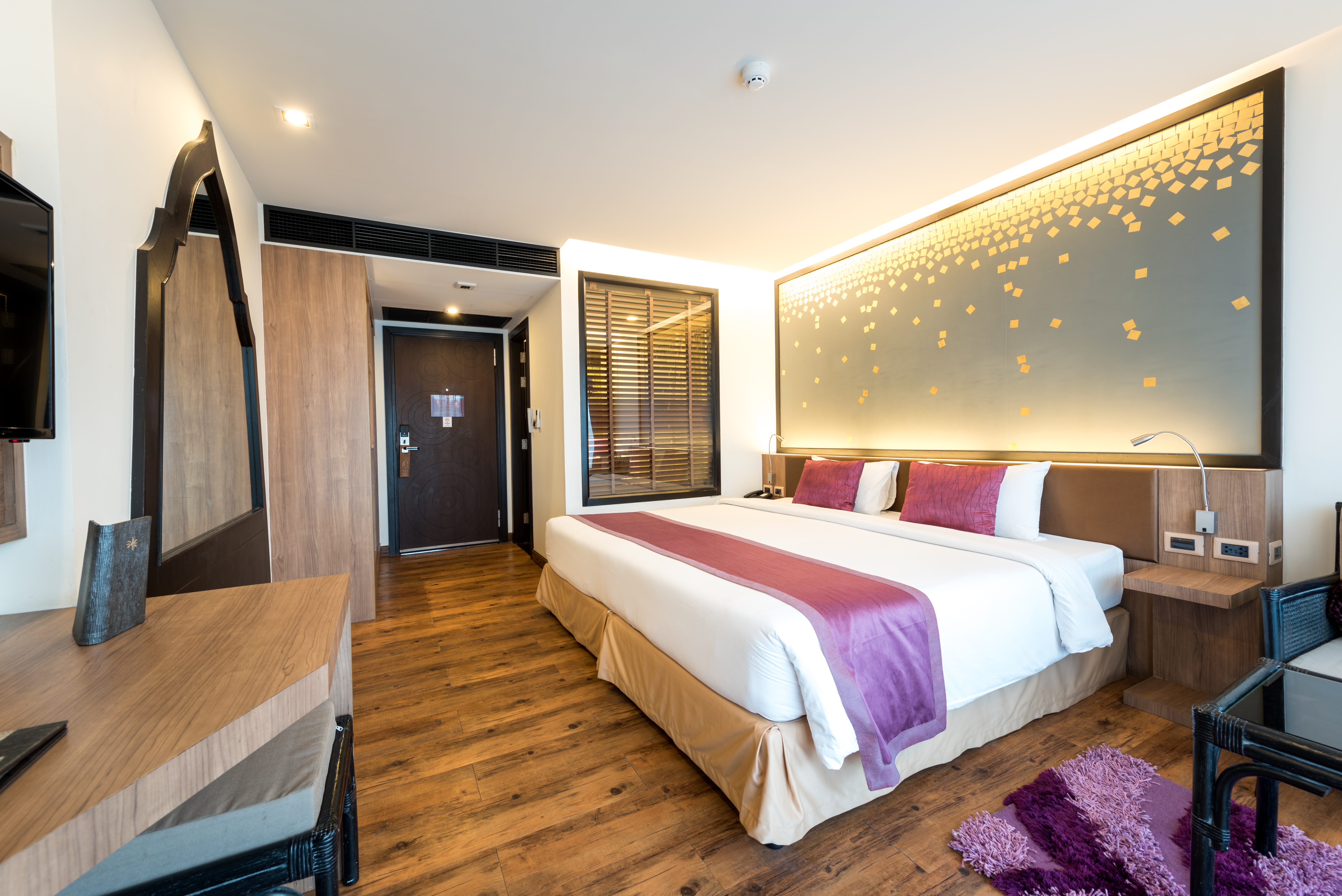 Double or Twin Deluxe