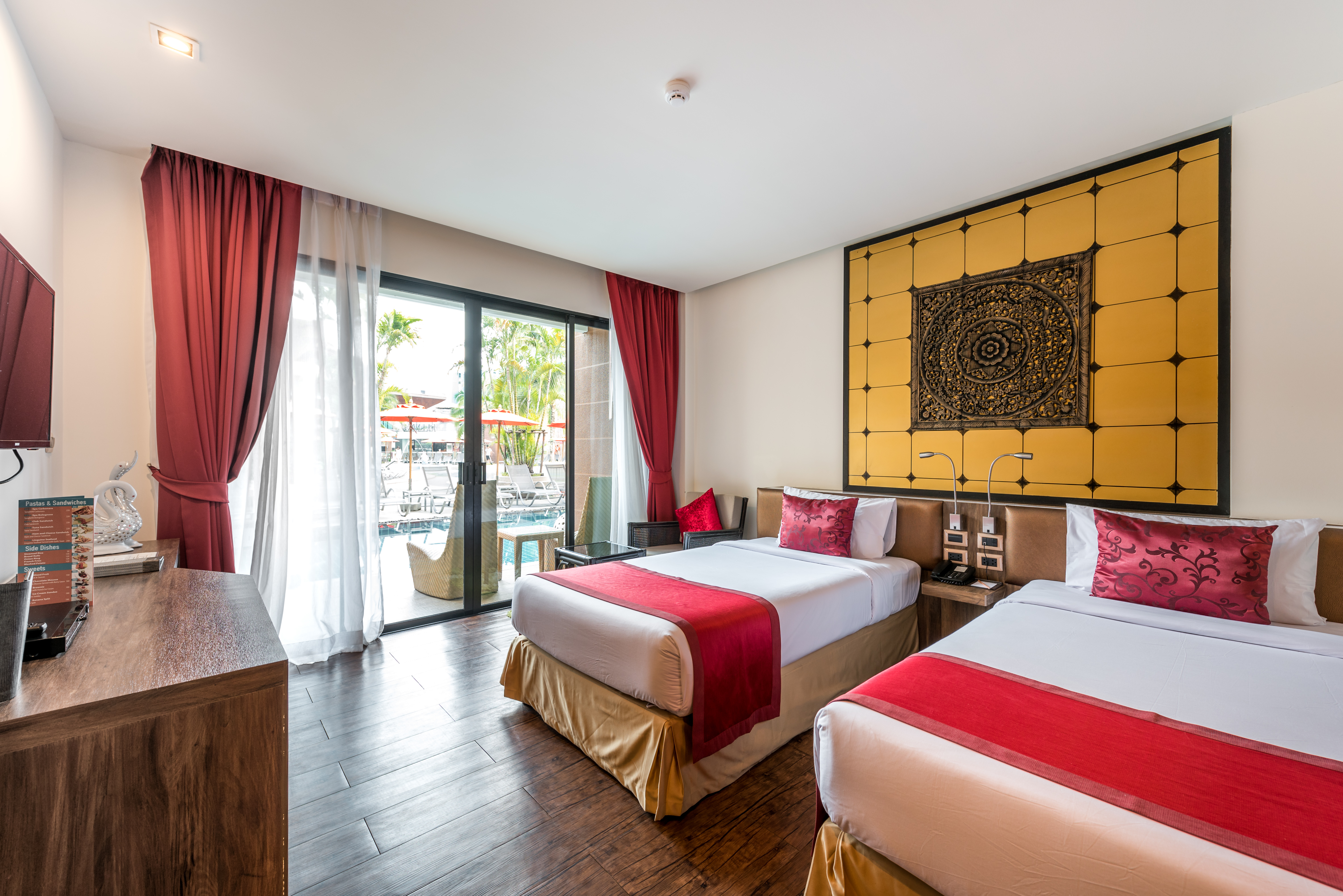 Double or Twin Deluxe