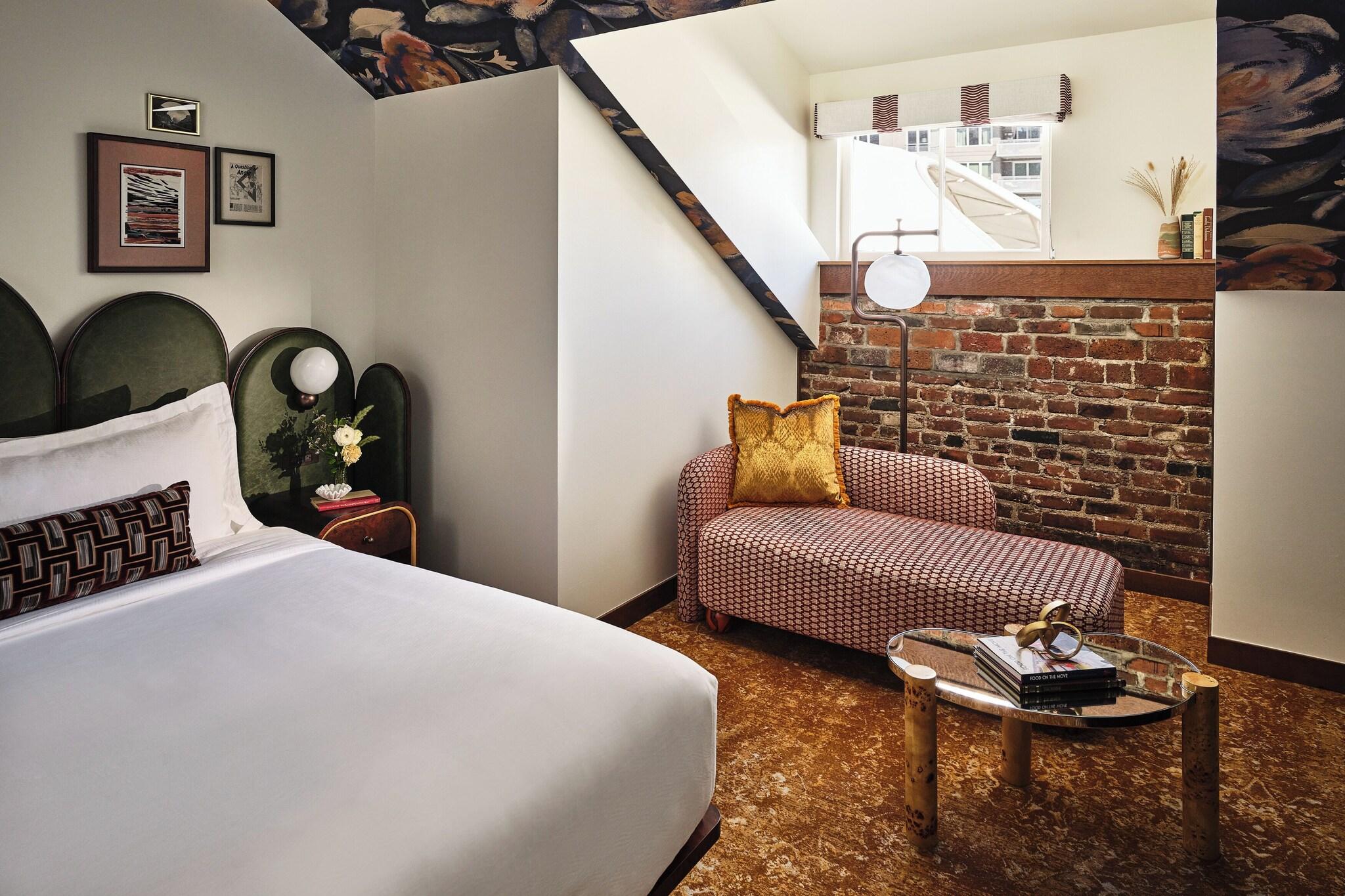 Double Superior King Bed