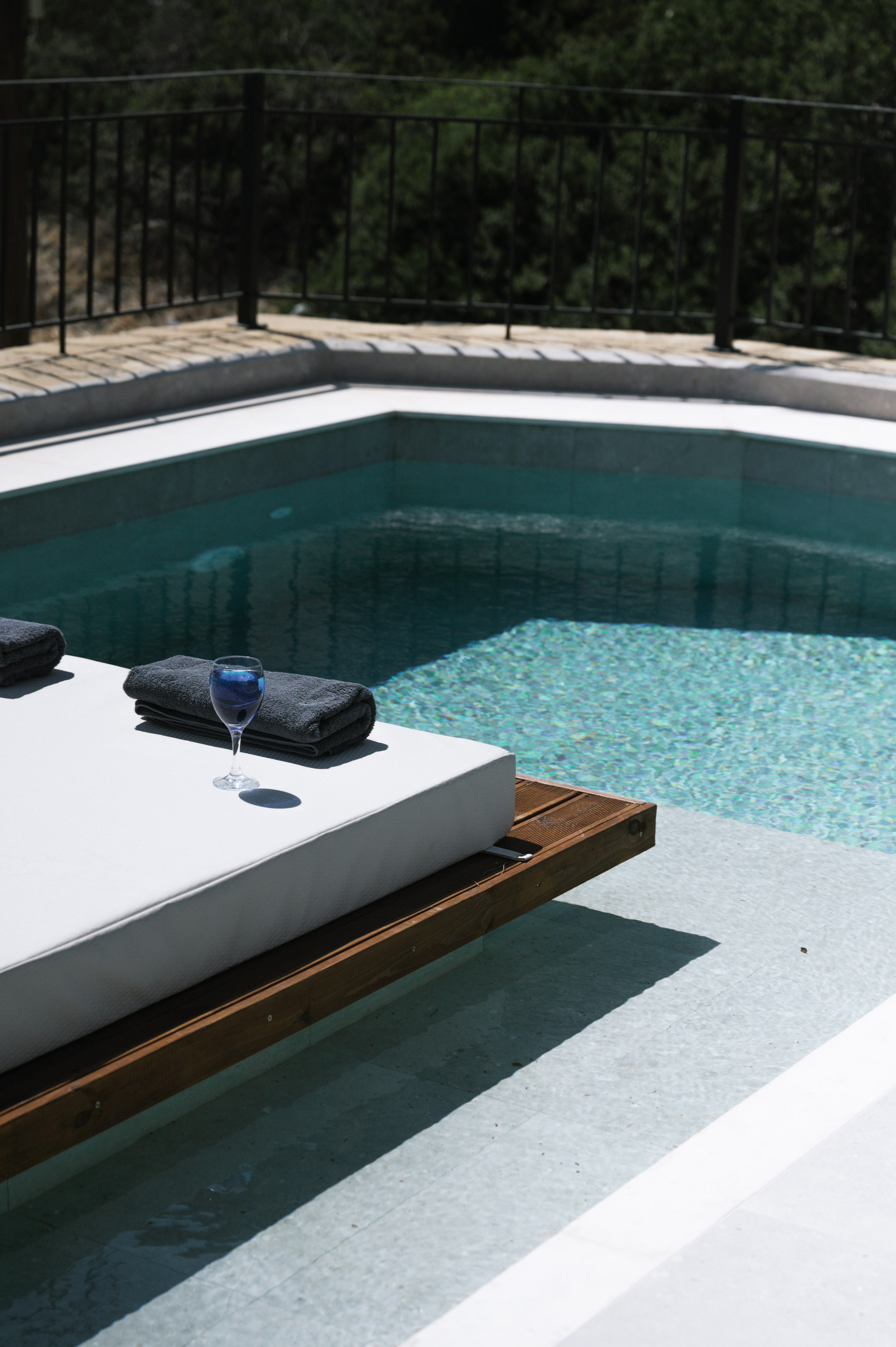 Apartment Two Bedrooms Two Bathrooms