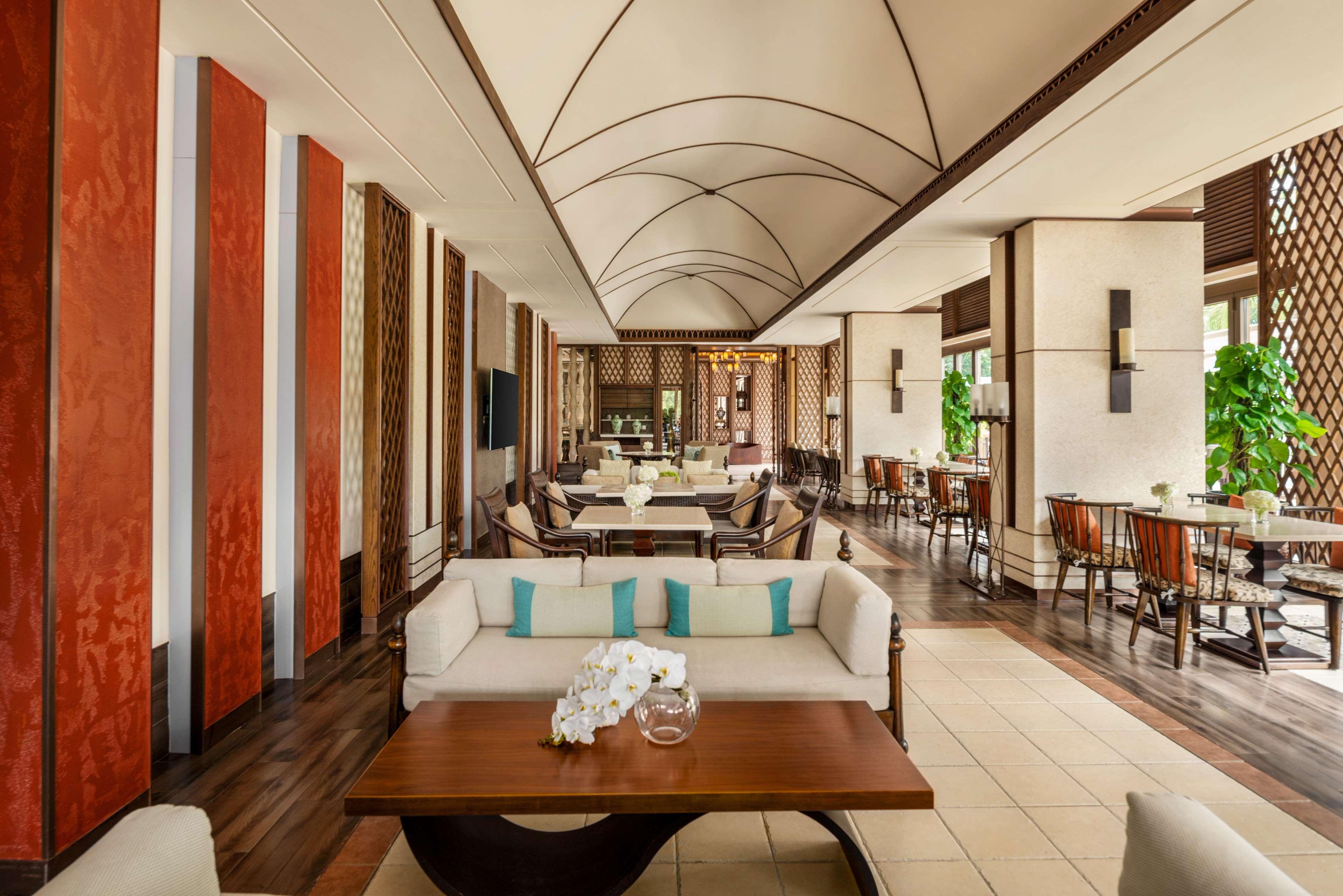 Double Sea View King Bed