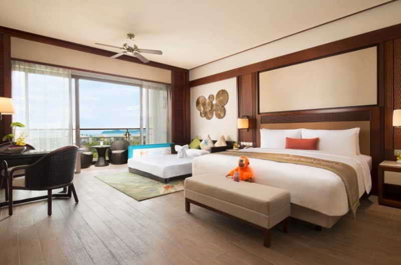 Double Sea View King Bed