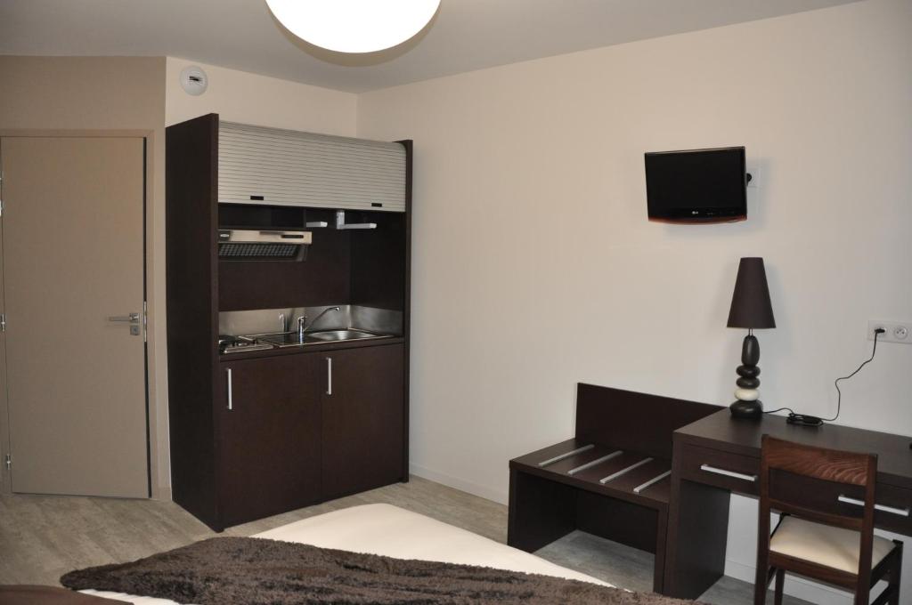 Apartment Capacity 2