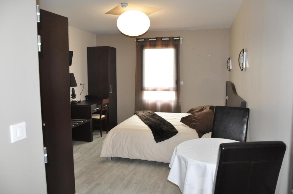 Apartment Capacity 2