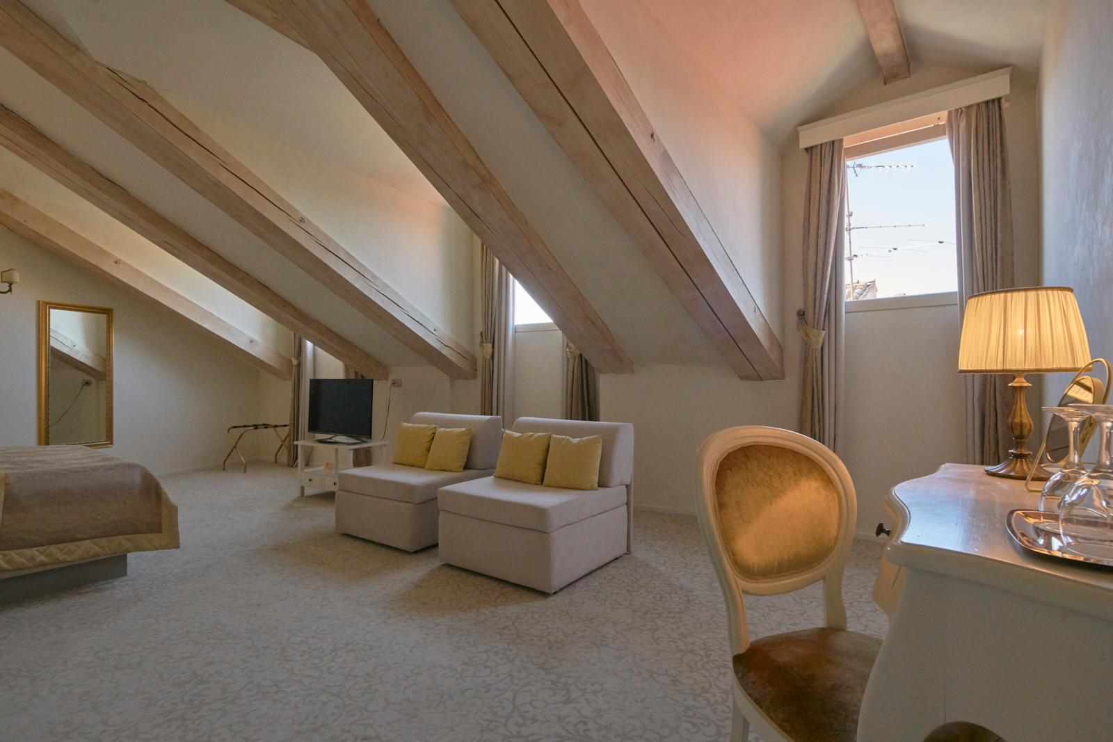 Suite Deluxe One Bed