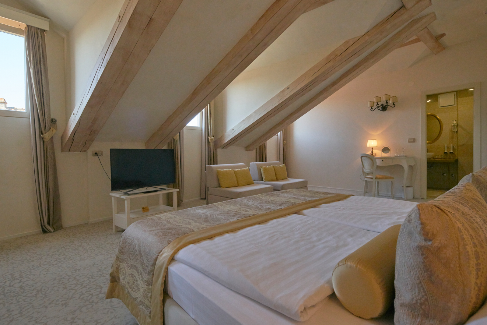 Suite Deluxe One Bed