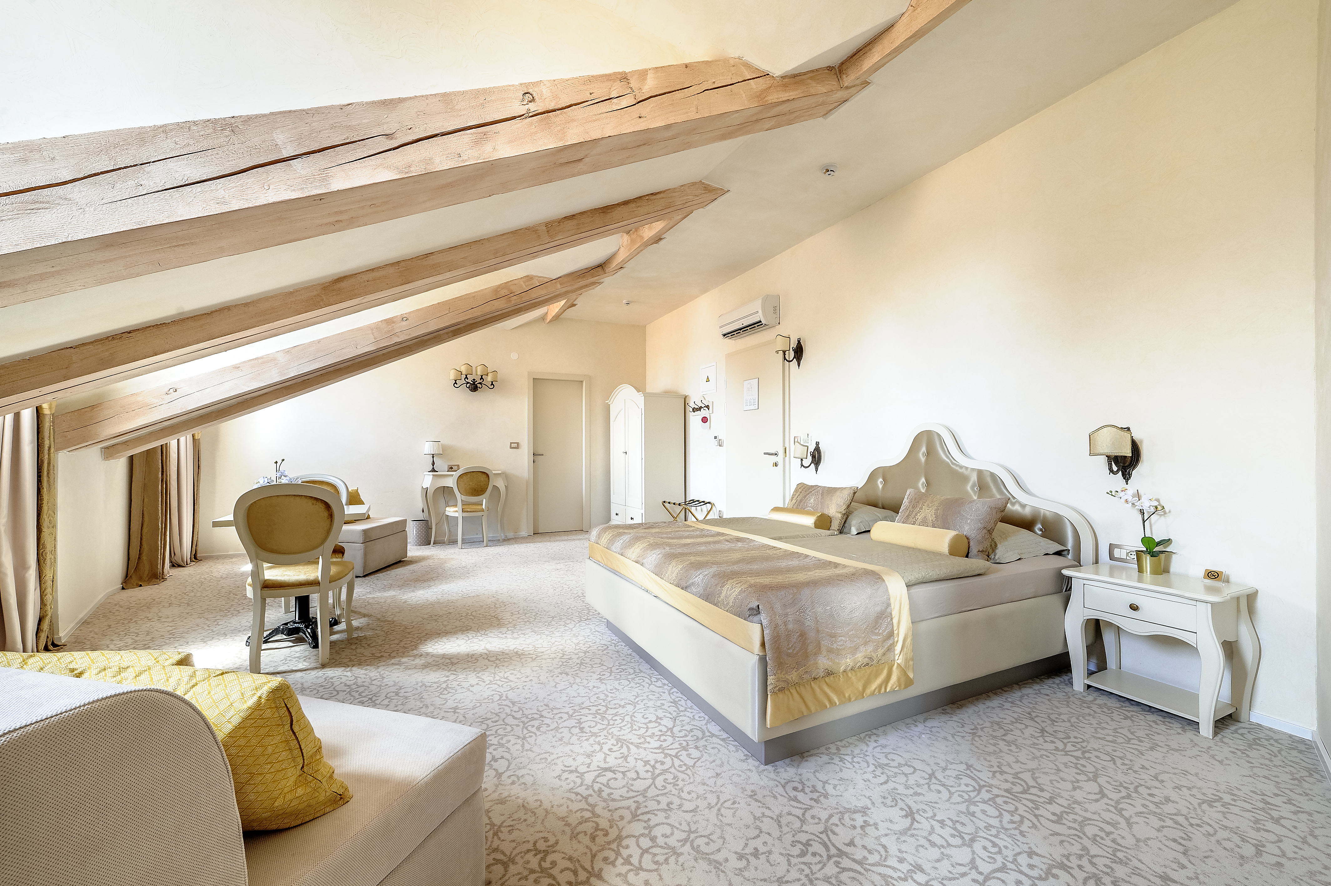 Suite Deluxe One Bed