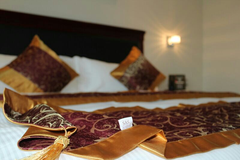 Double or Twin Standard