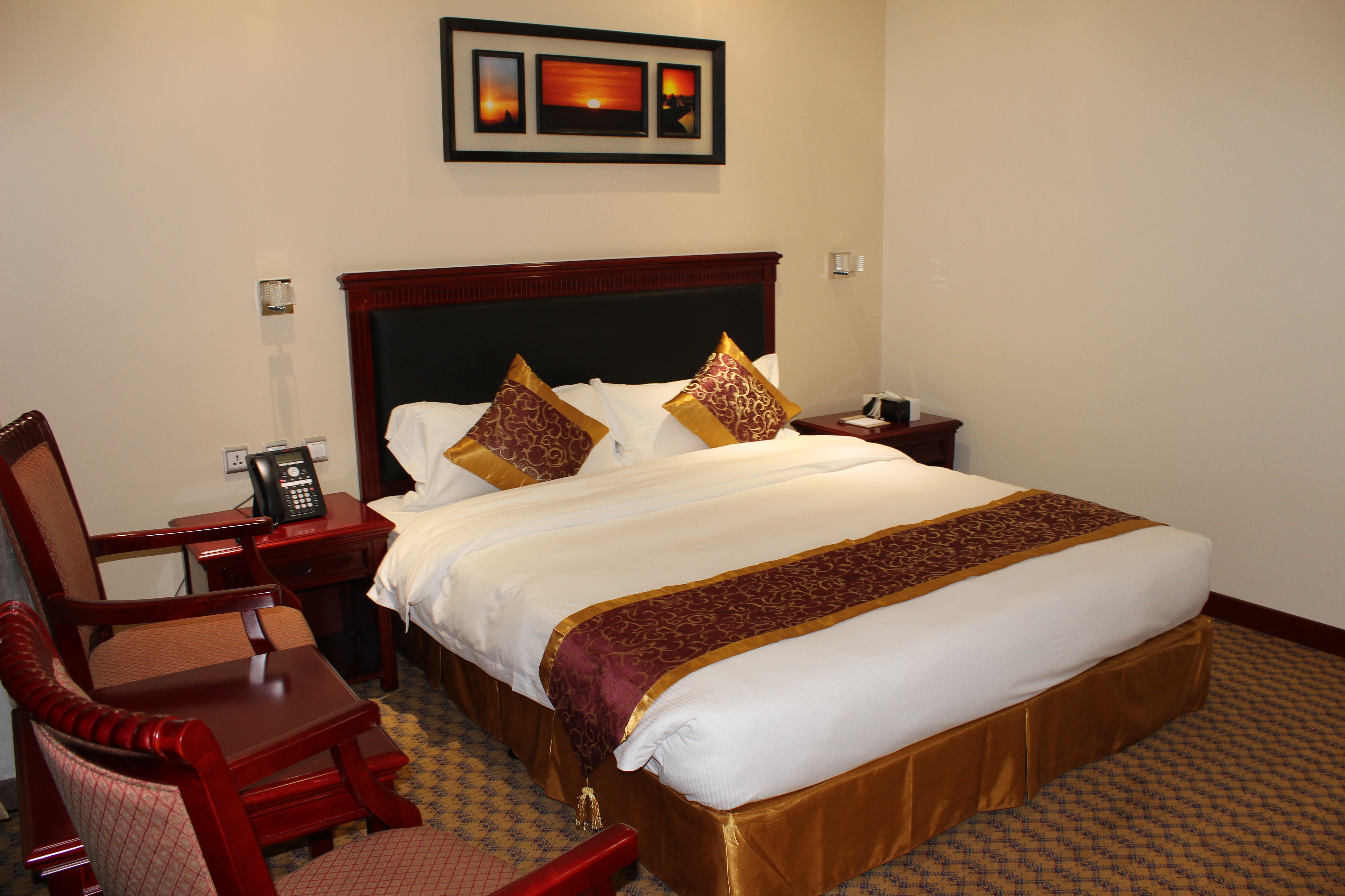 Double or Twin Standard