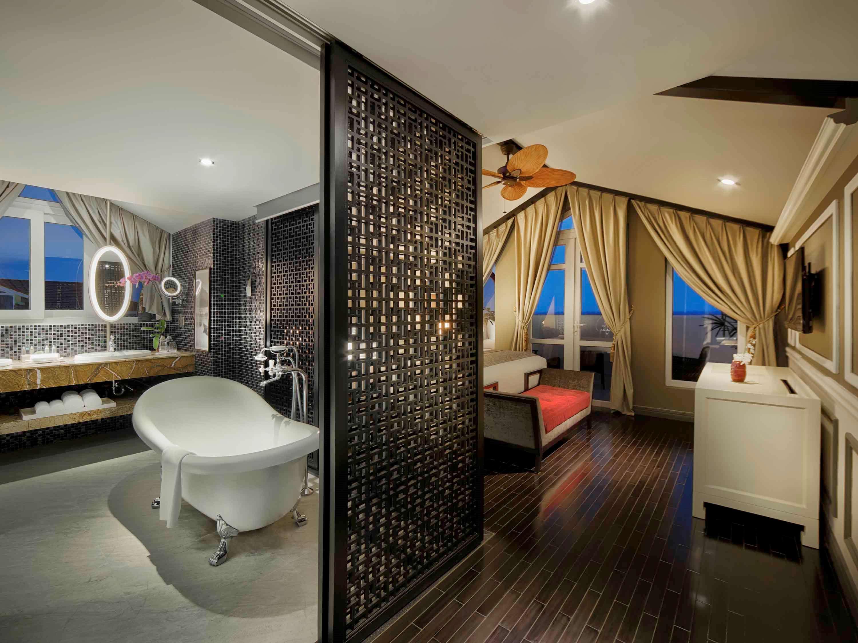 Suite Two Bedrooms