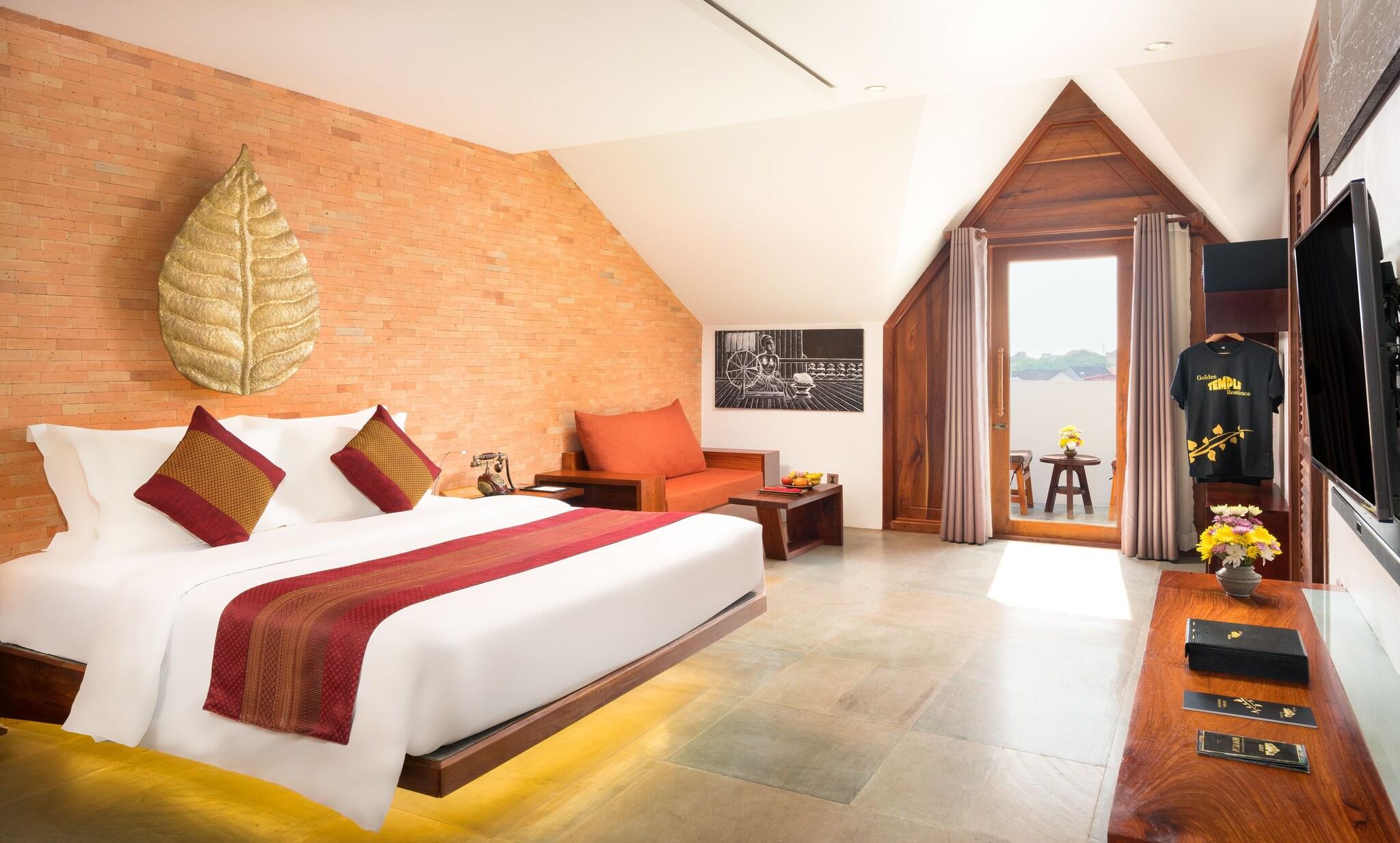 Suite Deluxe City View King Bed