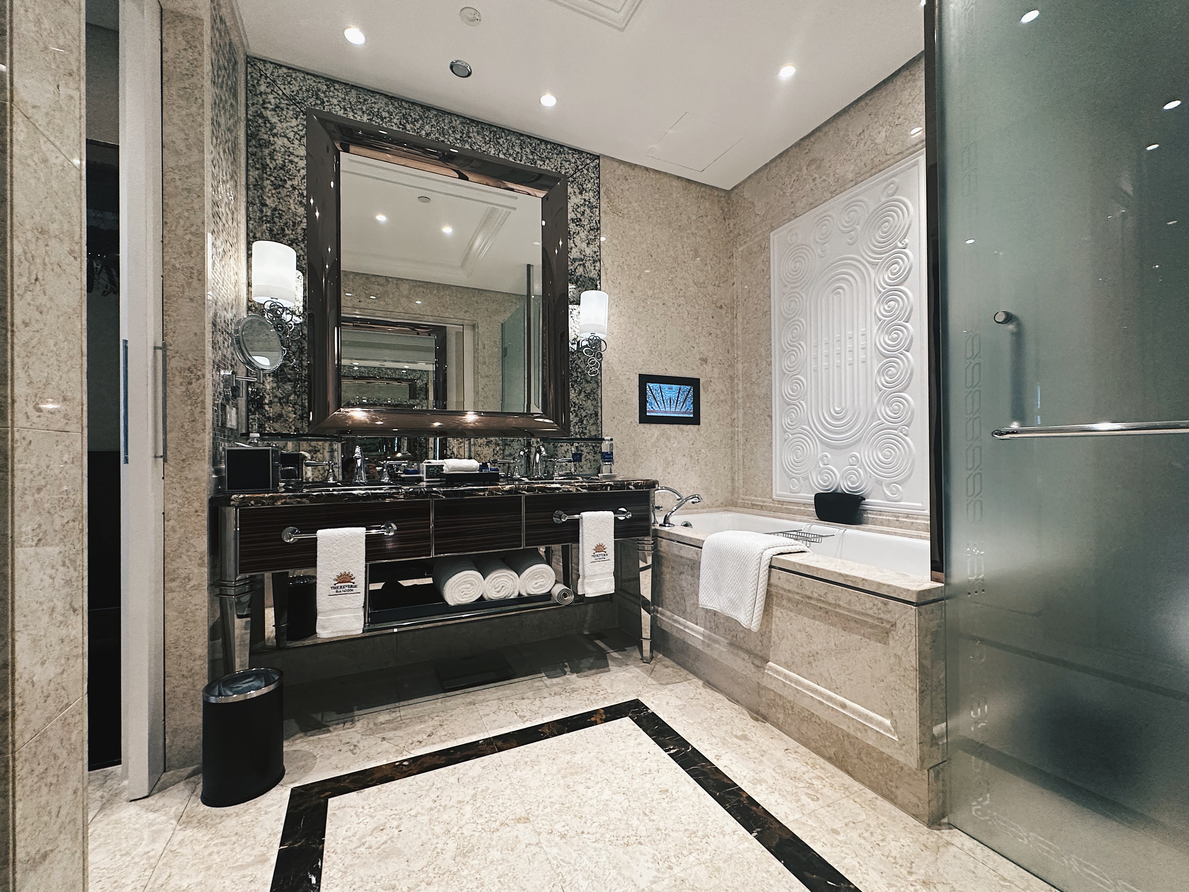 Double or Twin Deluxe