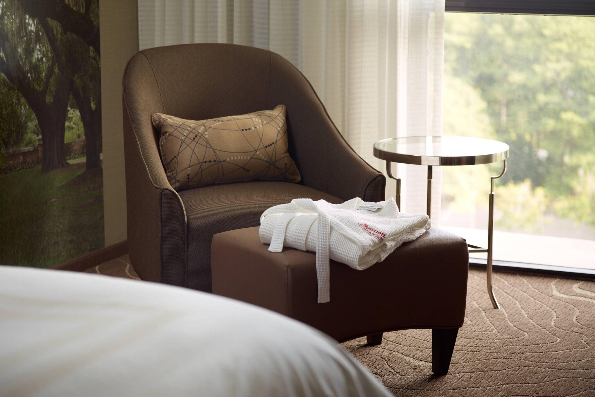 Double Deluxe King Bed