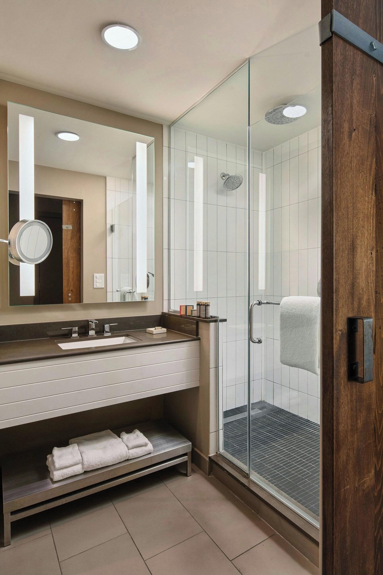 Double Classic King Bed