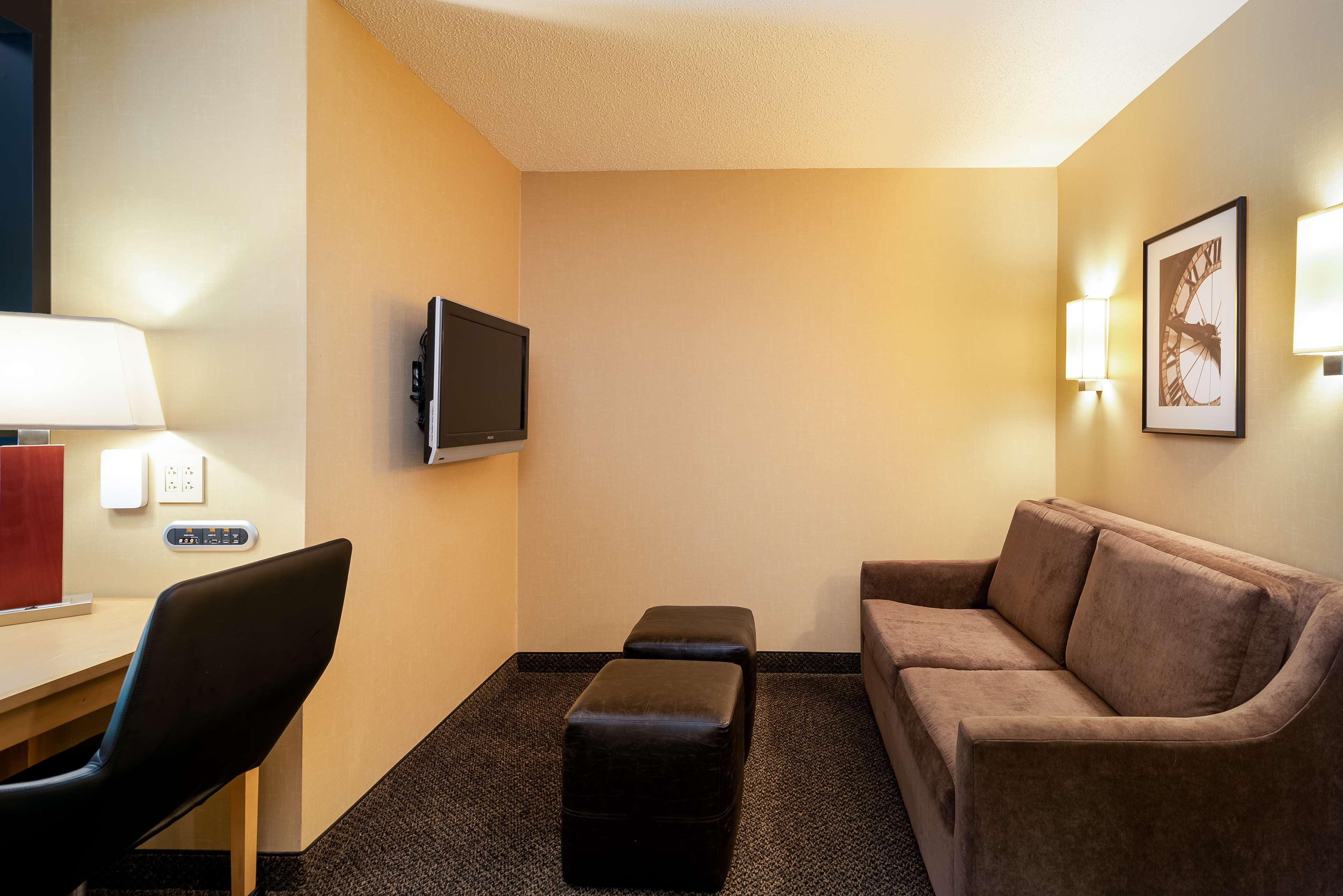 Junior Suite King Size Bed