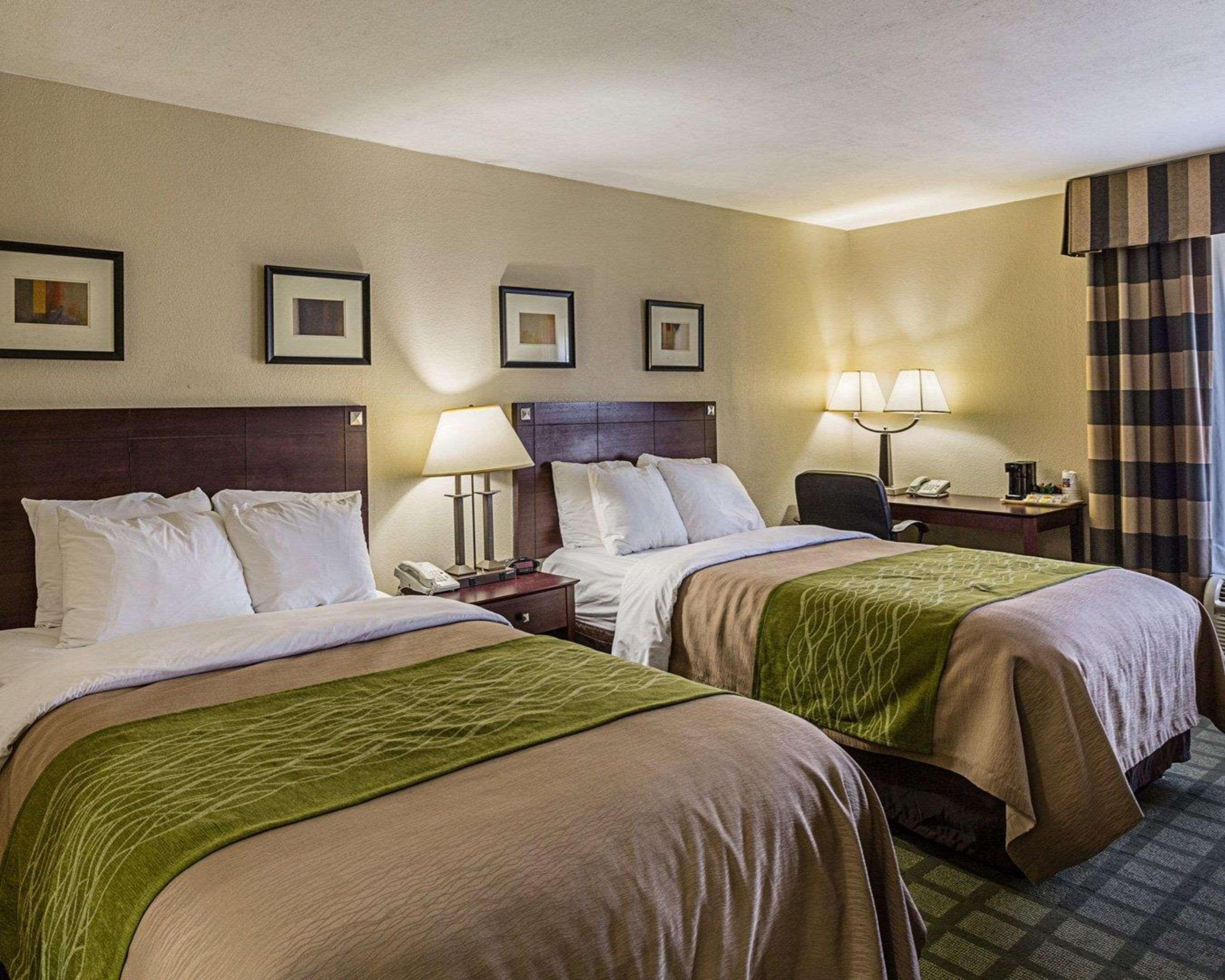 Double Two Double Beds Non Smoking