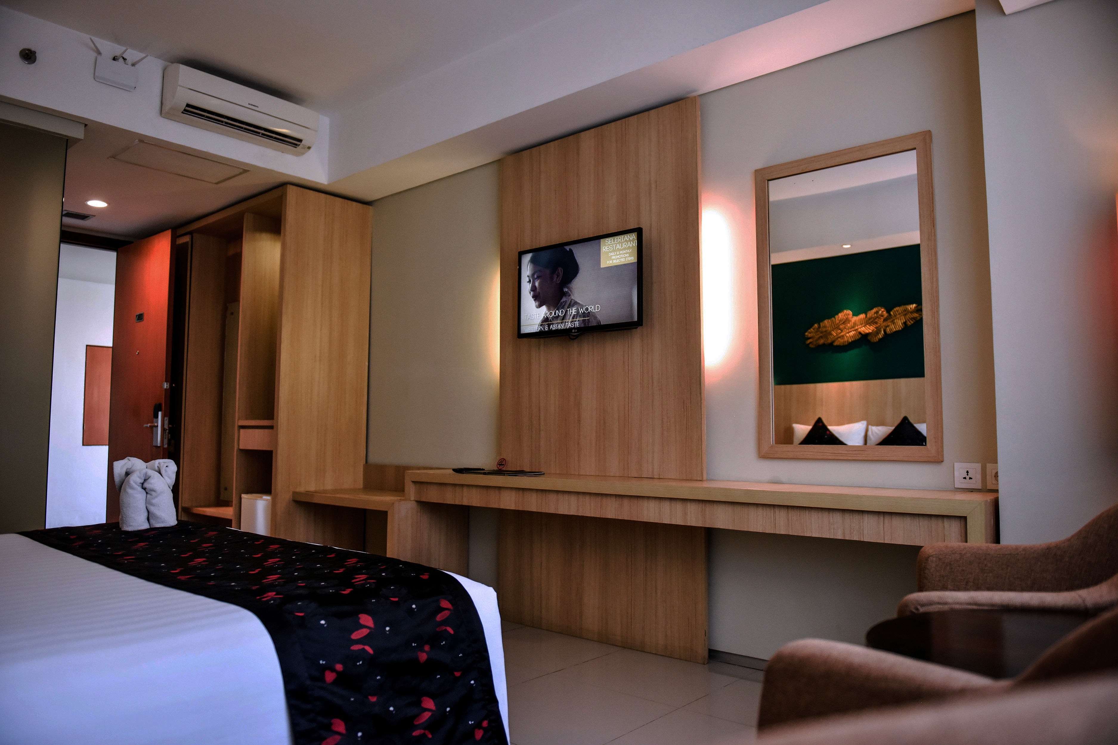 Double or Twin Deluxe