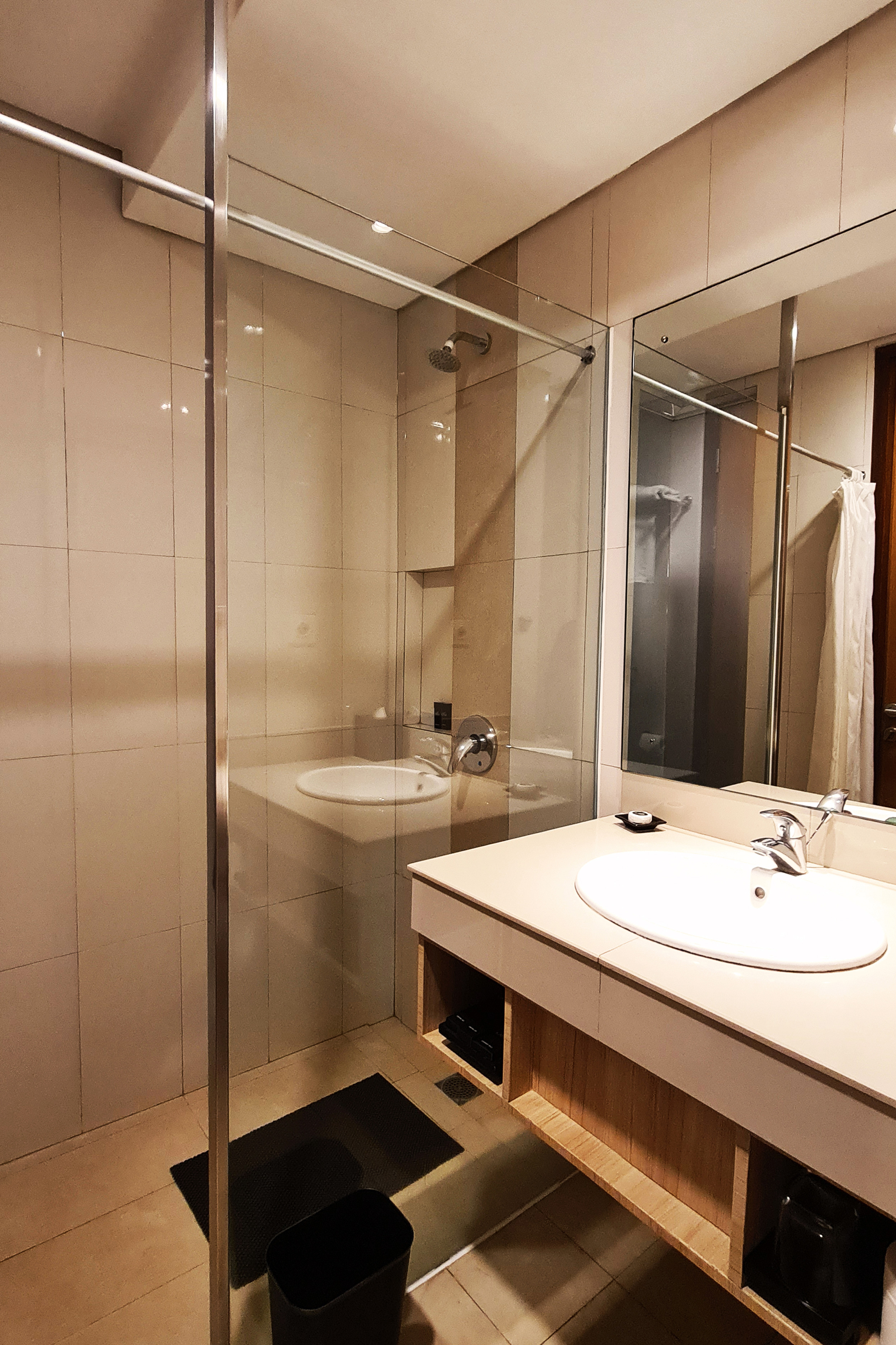 Double or Twin Deluxe with Balcony