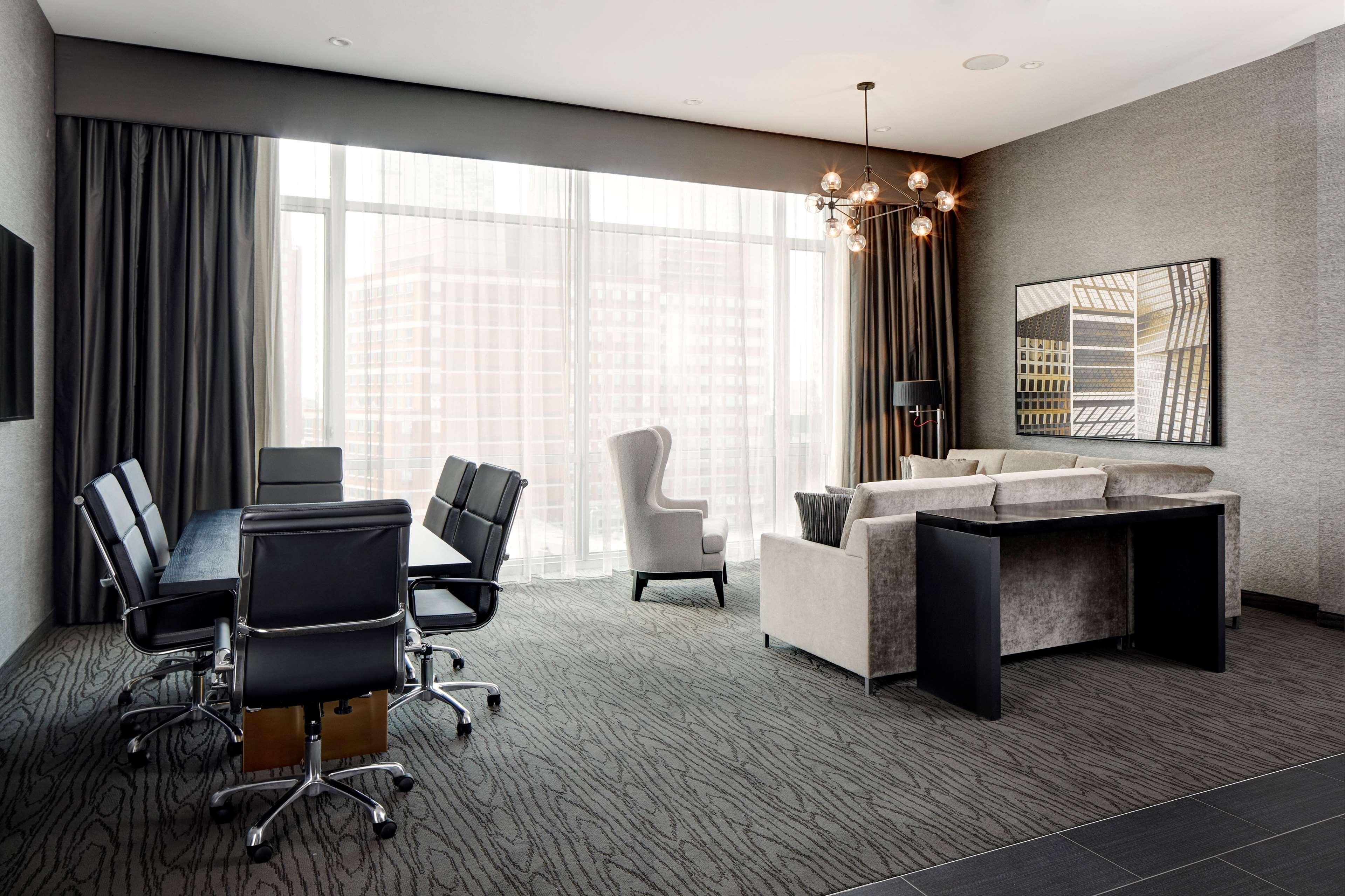 Suite King Bed One Bedroom 